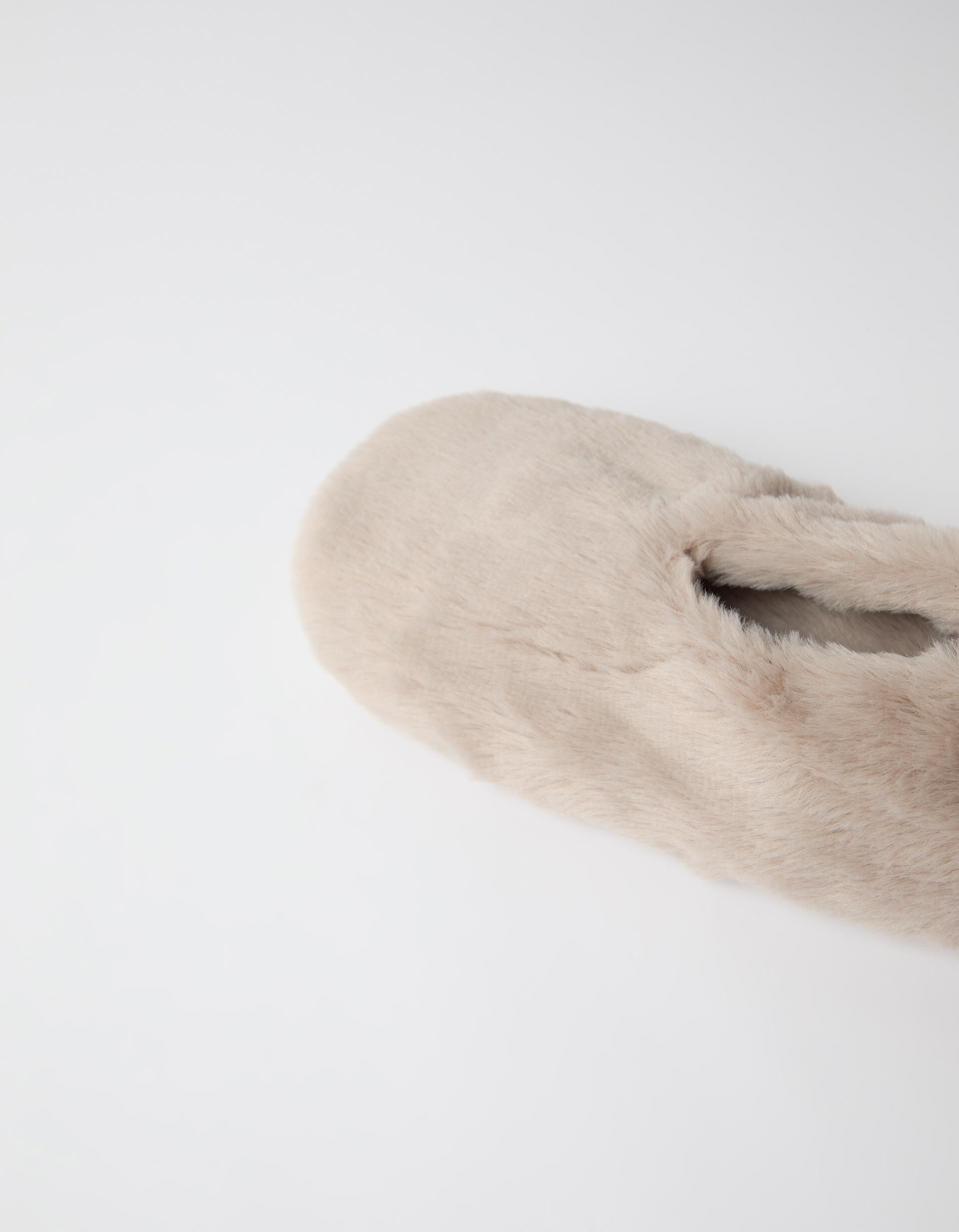 Comprar Online Pantufas, Mulher, Bege