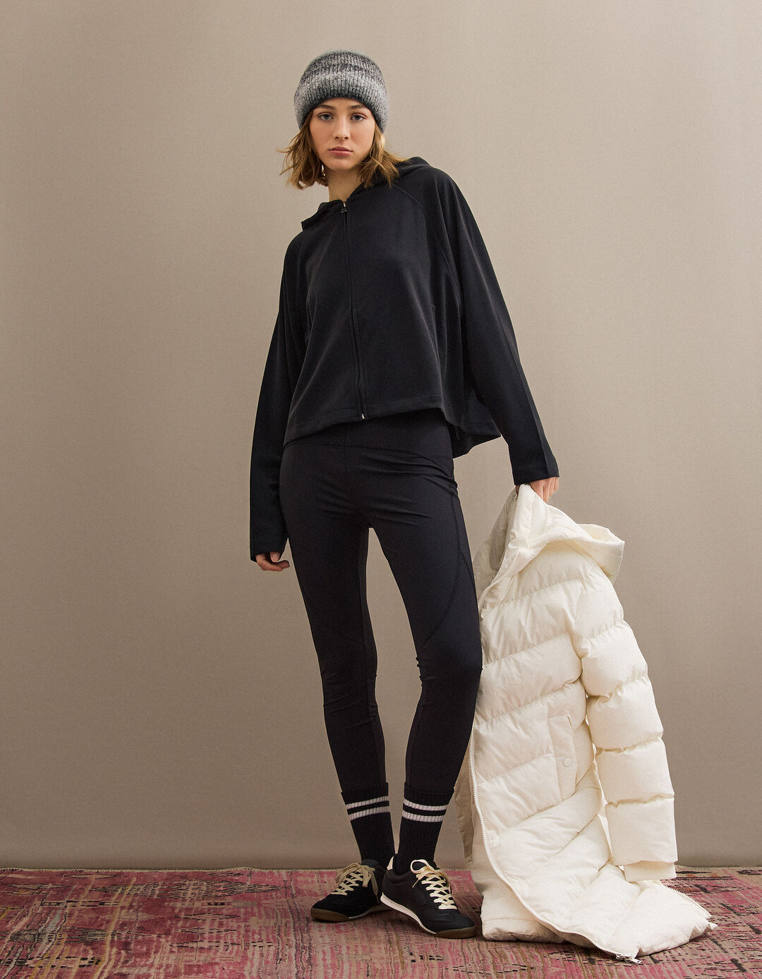 Casaco com Capuz, Mulher, Preto