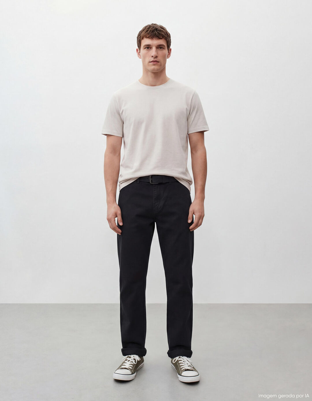 Cal&ccedil;as de Sarja Regular Fit, Homem, Preto