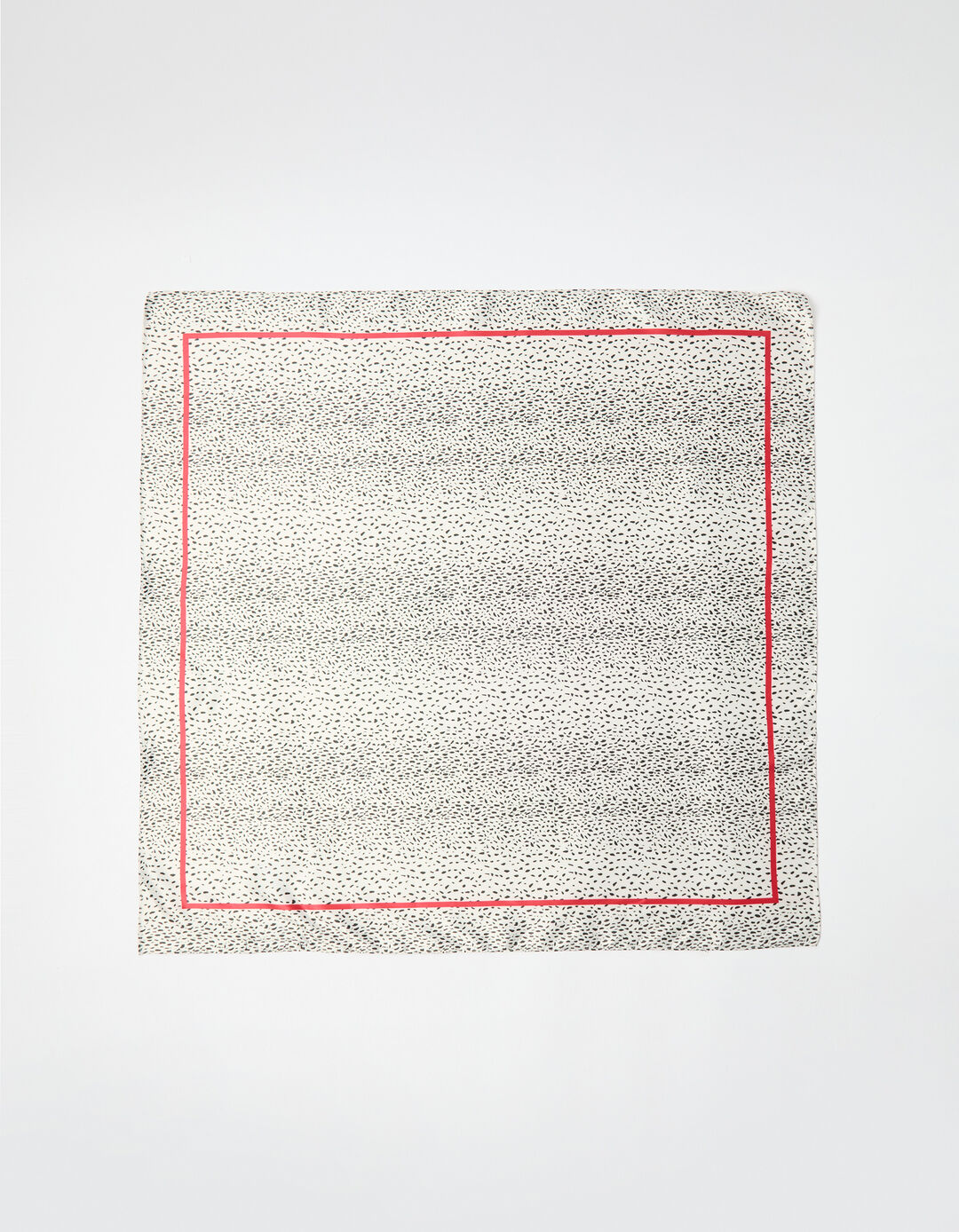 Len&ccedil;o, Mulher, Branco