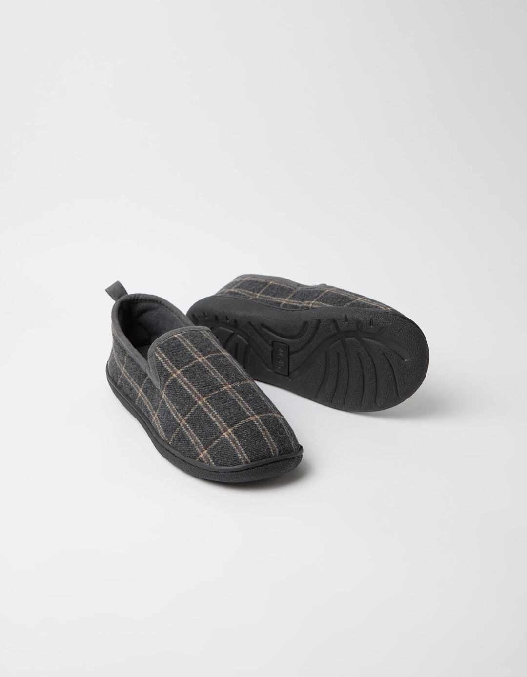 Pantufas, Homem, Cinzento