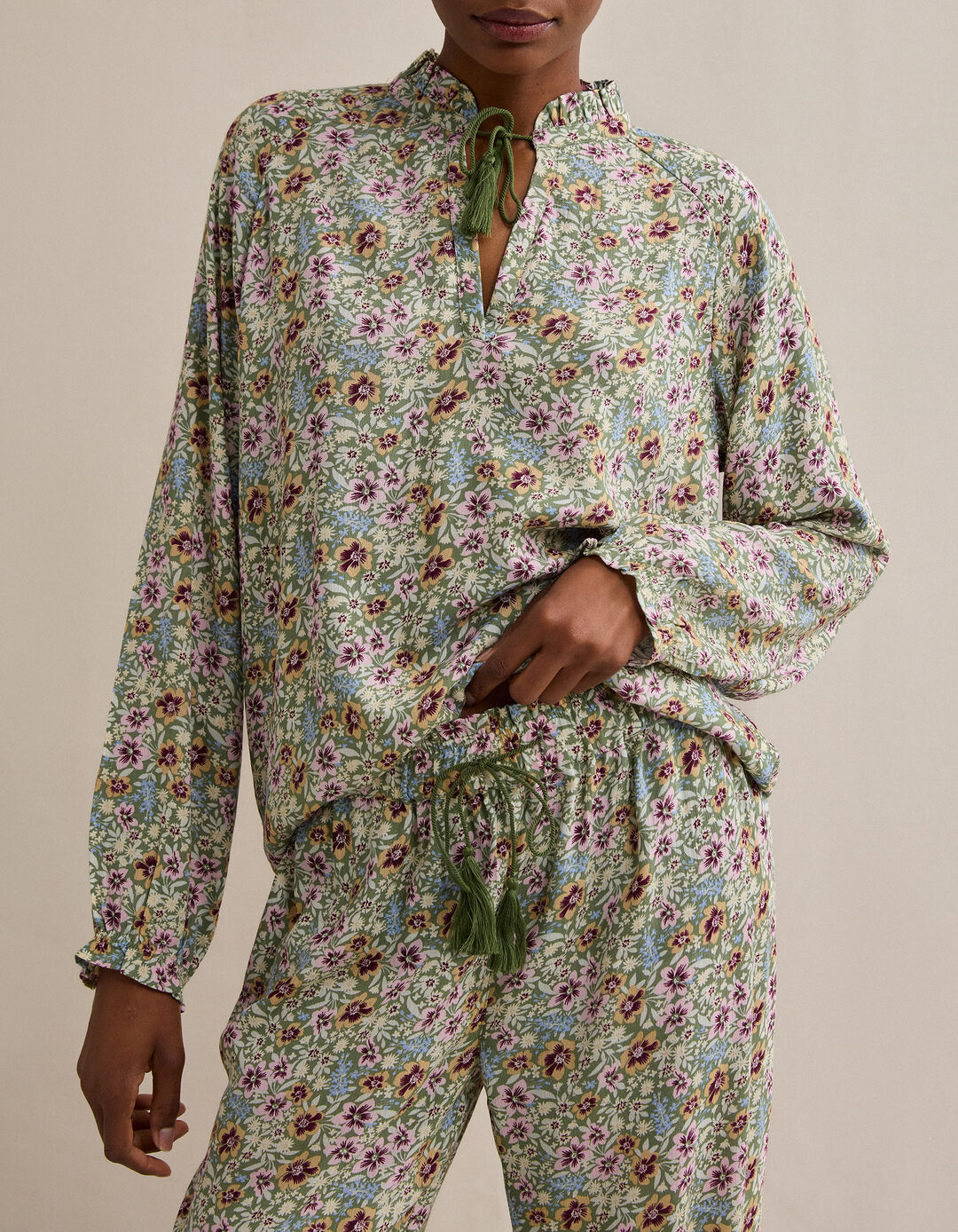 Pijama Flores, Mulher, Branco