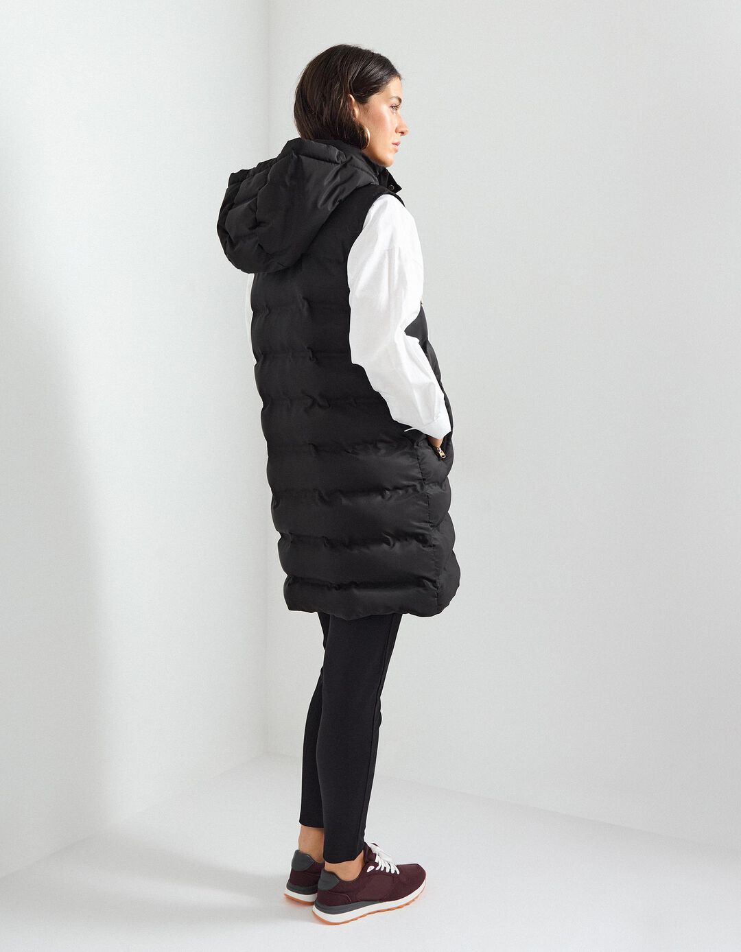 Colete Acolchoado Capuz, Mulher, Preto