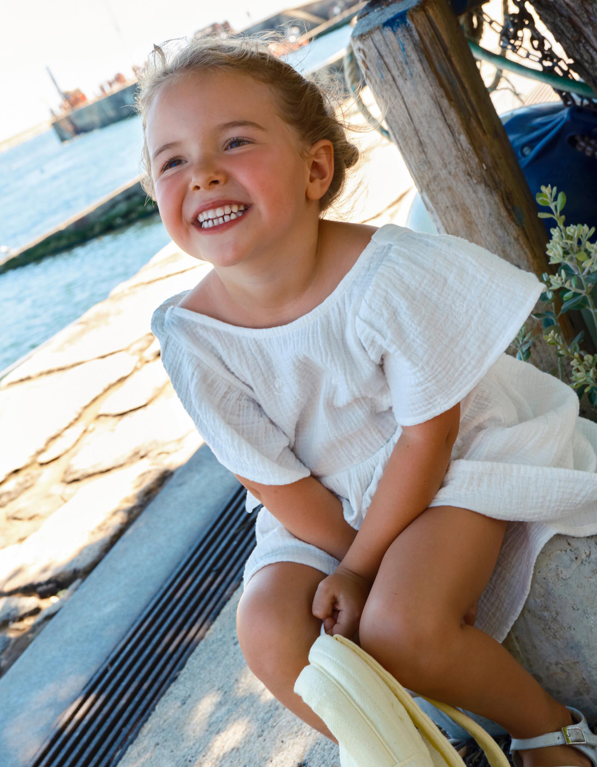 Comprar Online Vestido Bordado, Menina, Branco