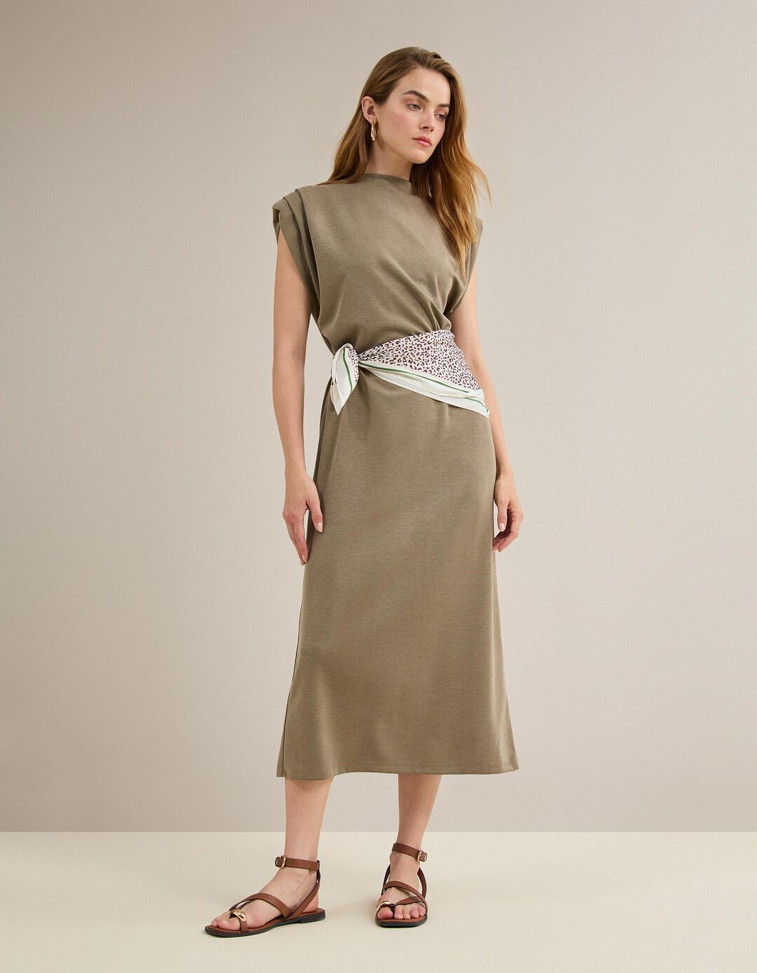 Vestido Comprido, Mulher, Bege Escuro