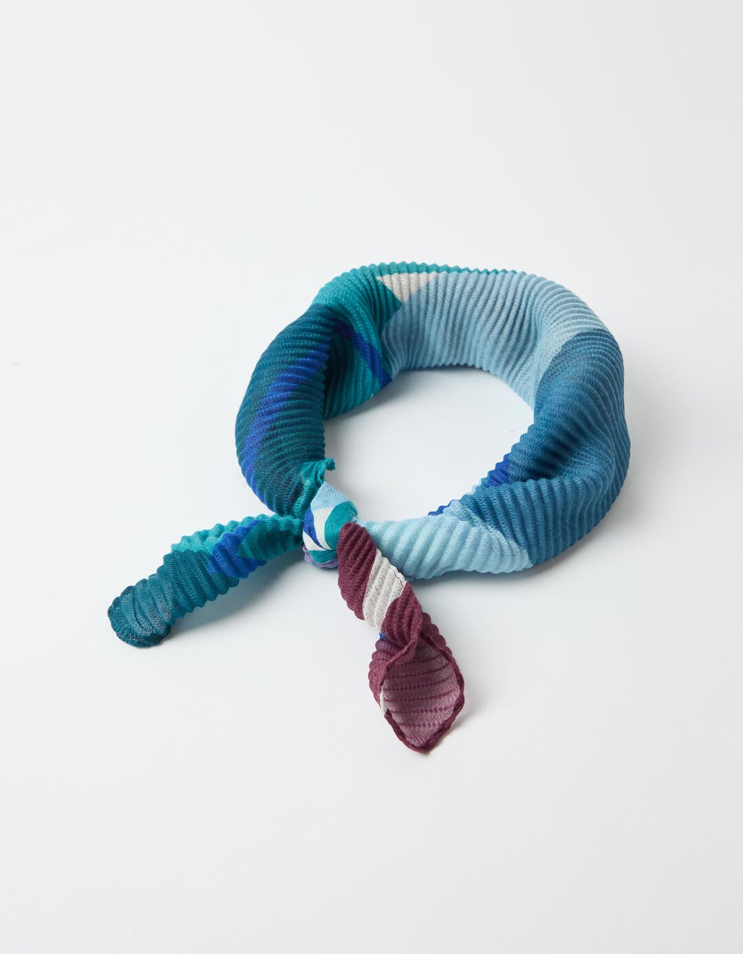 Len&ccedil;o Plissado Estampado Floral, Mulher, Azul