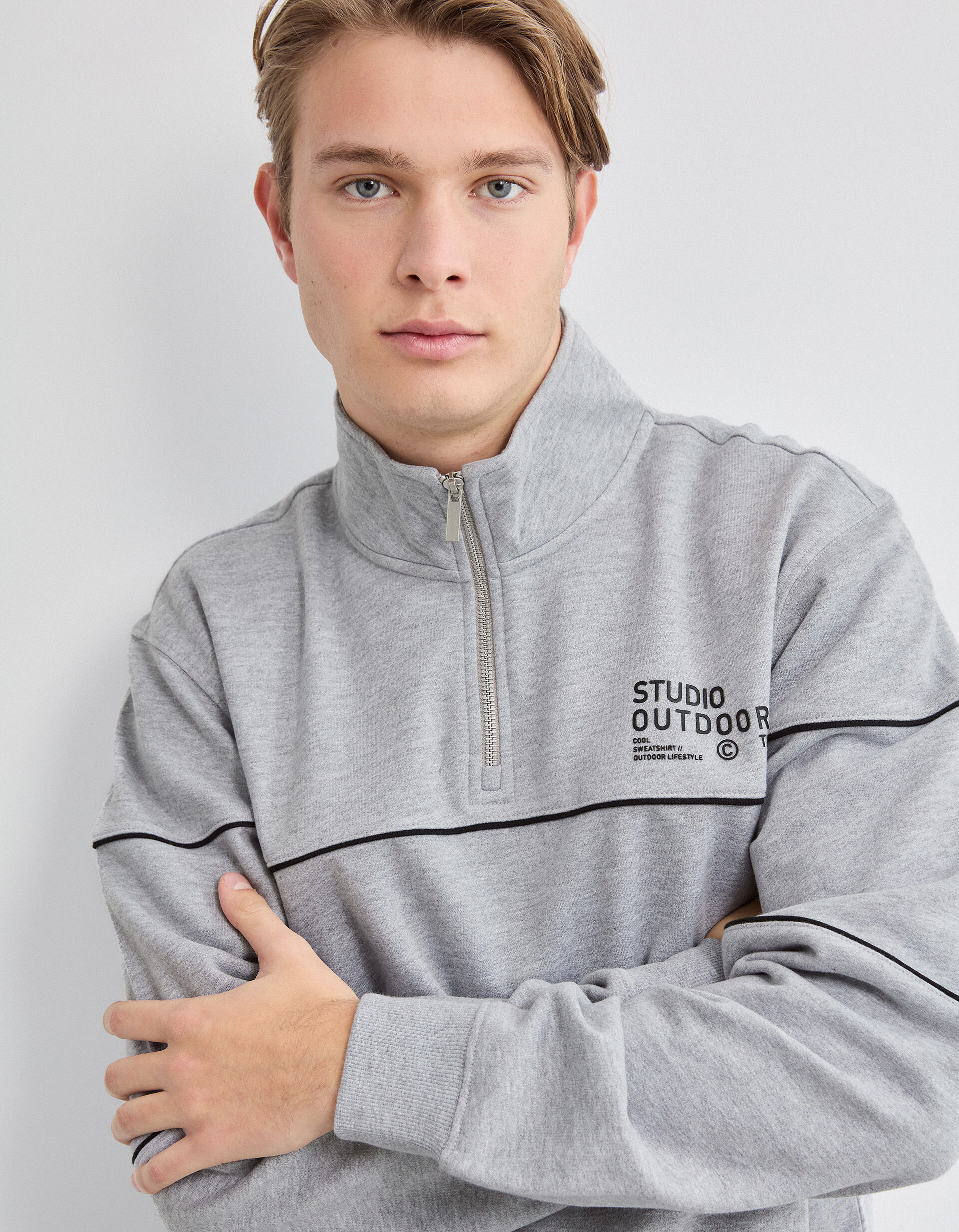 Comprar Online Sweatshirt com Fecho, Homem, Cinzento Claro