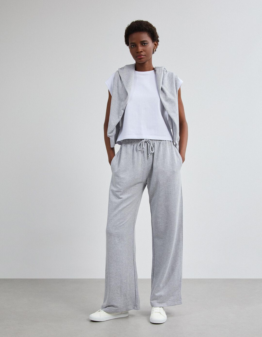 Cal&ccedil;as Jogger Wide Leg, Mulher, Cinzento