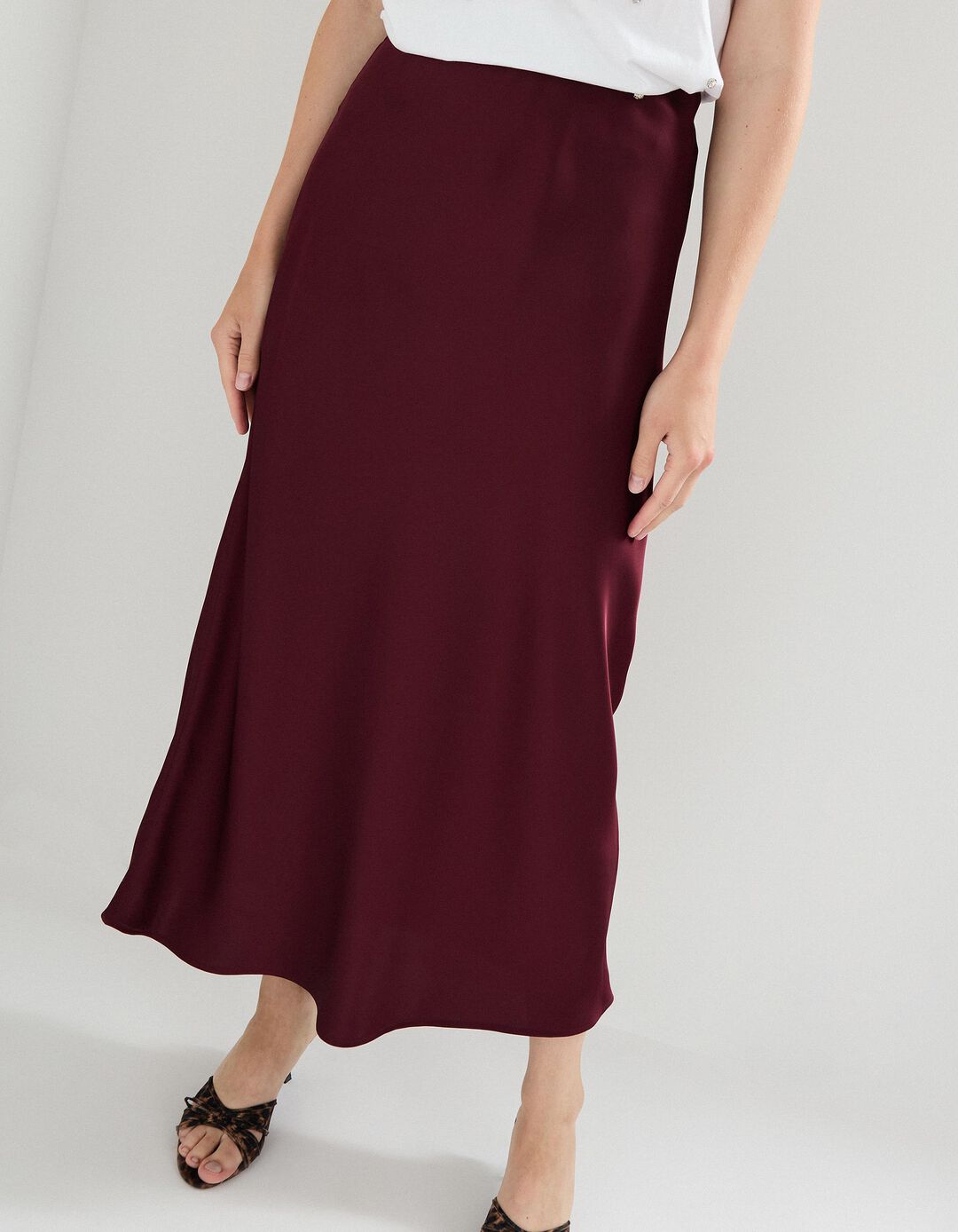 Saia Comprida de Cetim, Mulher, Vermelho Escuro