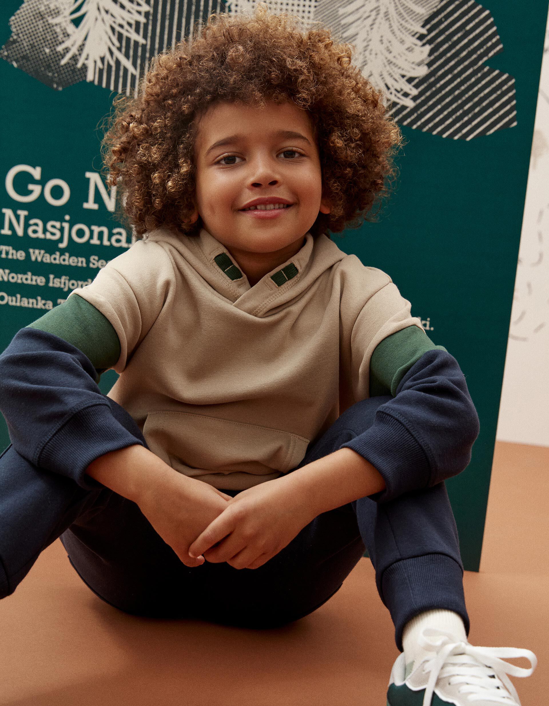 Ropa deportiva infantil store