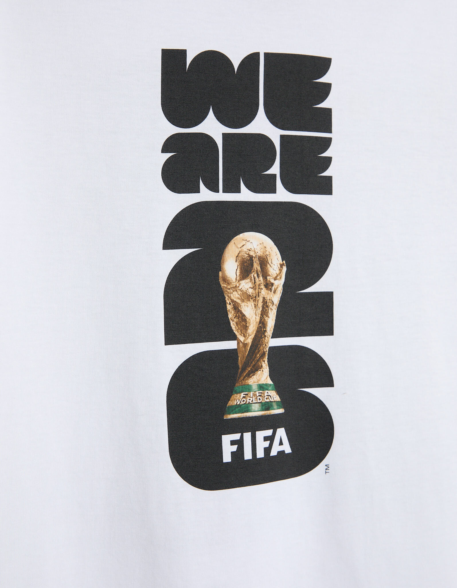Comprar Online T-shirt 'FIFA', Menino, Branco