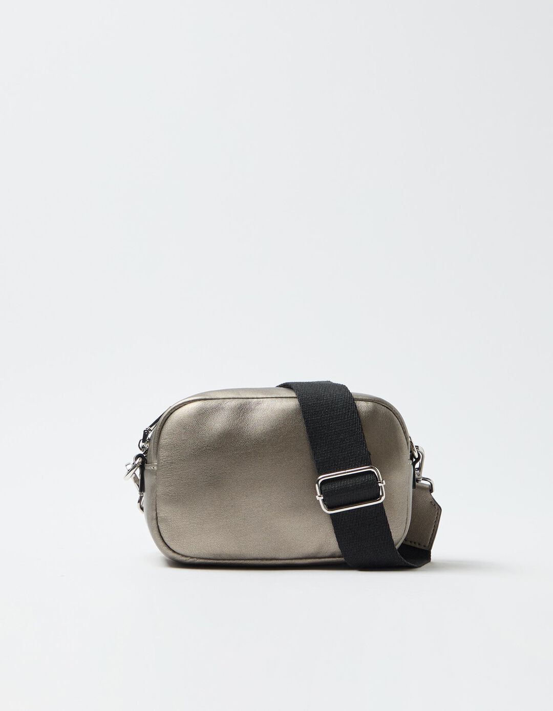 Mala Tiracolo, Mulher, Bronze