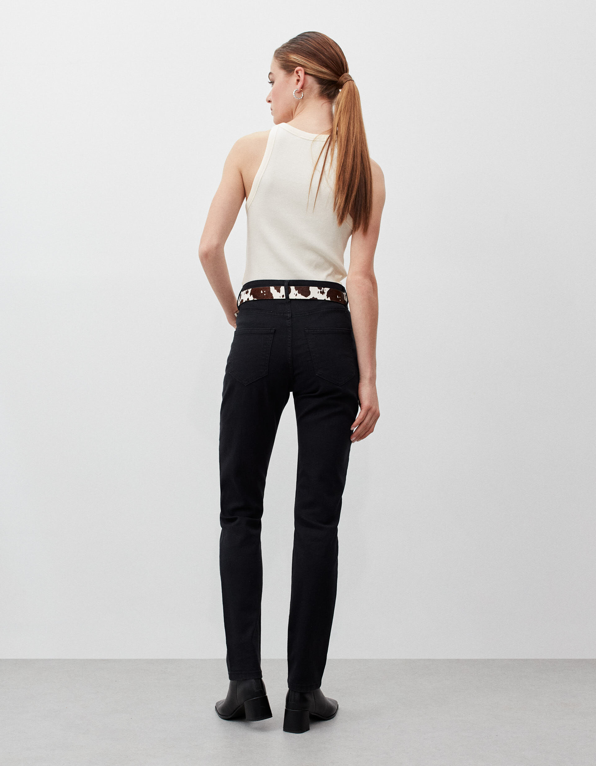 Comprar Online Jeans Slim Fit, Mulher, Preto