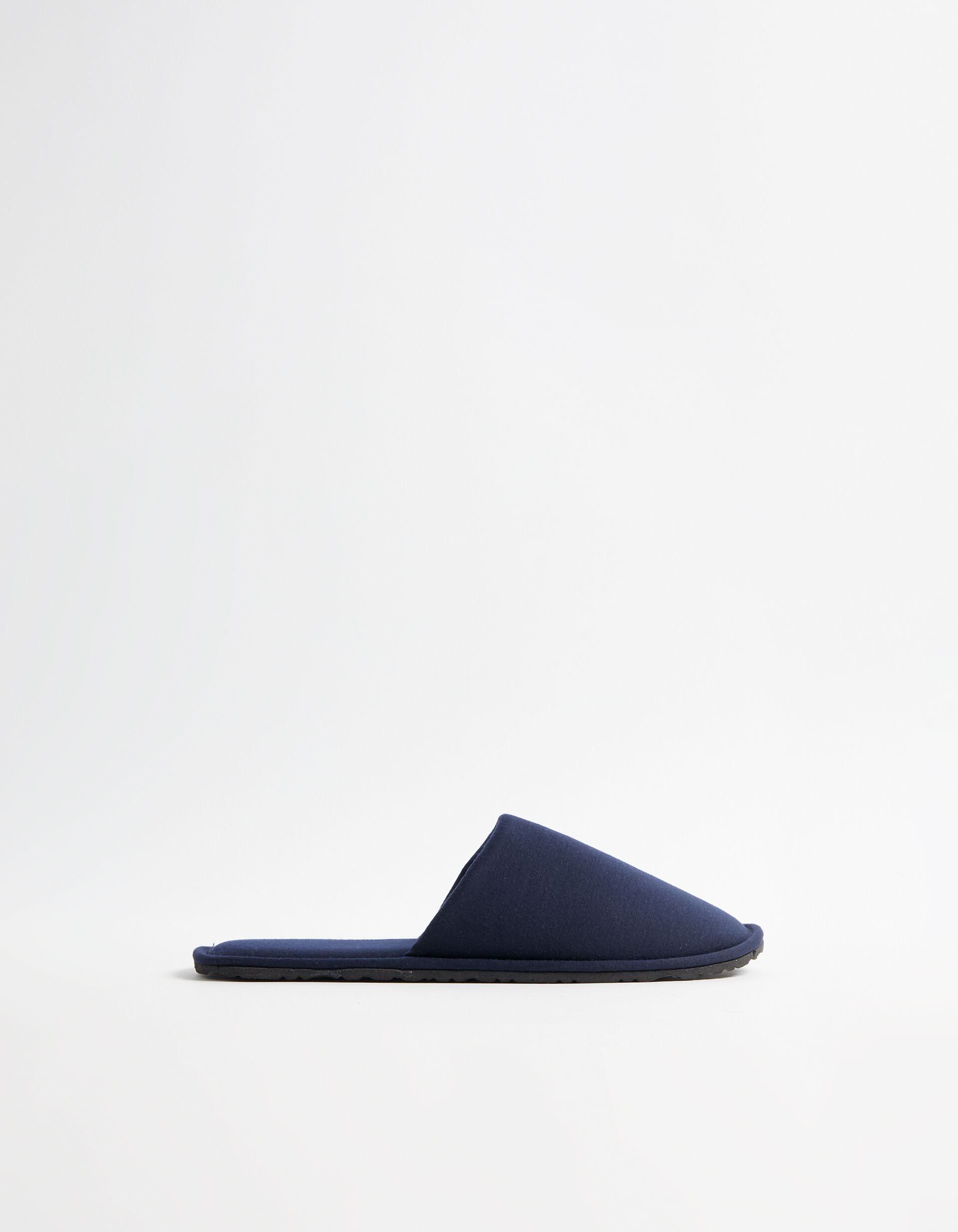 Bedroom slippers online sales