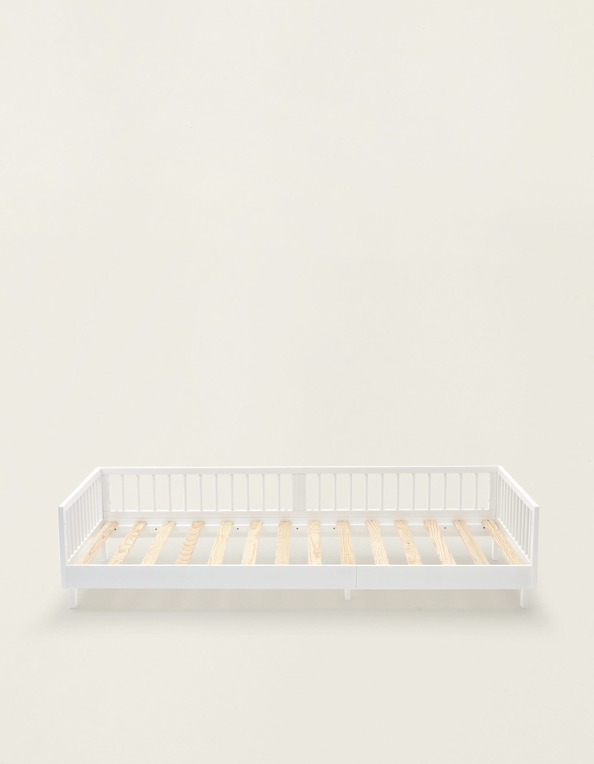 Comprar Online Kit de P&eacute;s para Cama ZY Baby Junior Box 4Un.