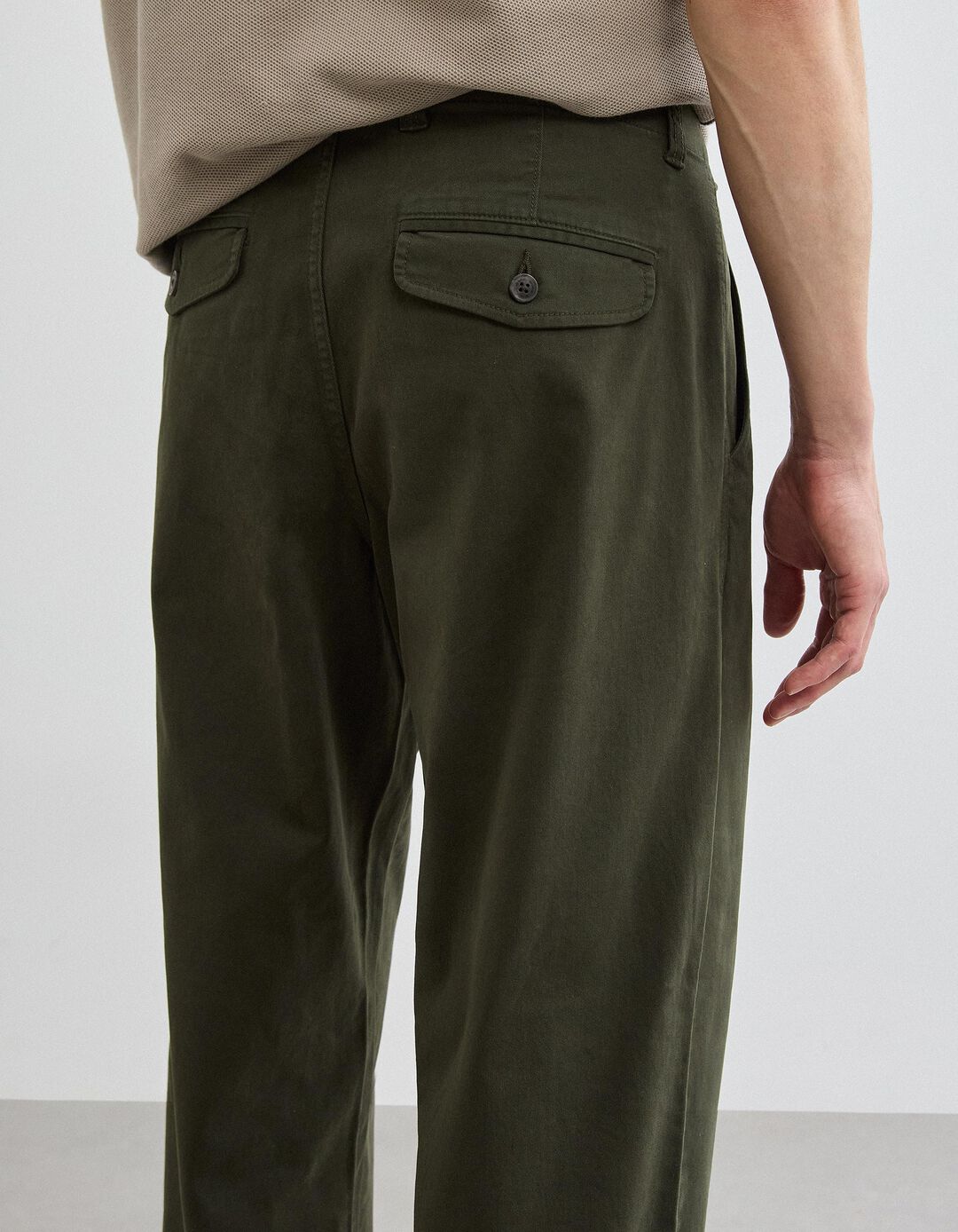 Cal&ccedil;as Chino 'Straight Fit', Homem, Verde Escuro