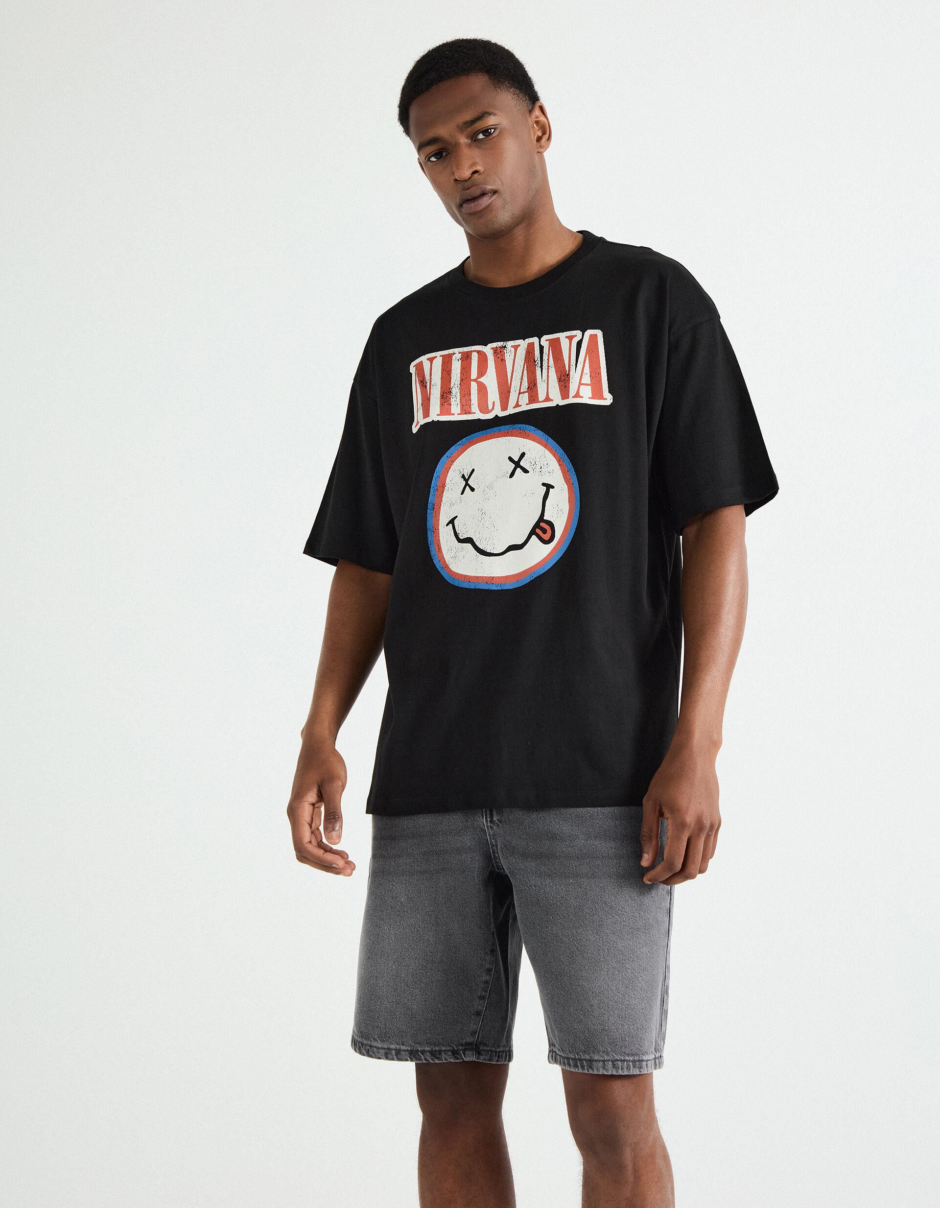 Comprar Online T-shirt 'Nirvana', Homem, Preto