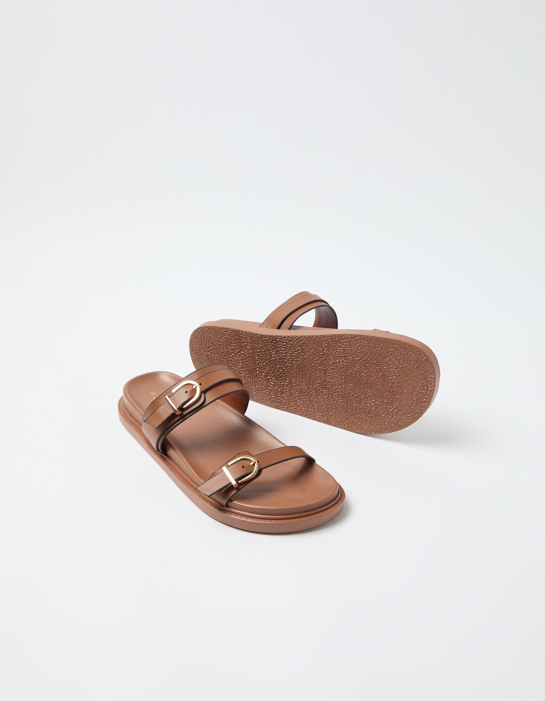 Sand&aacute;lias, Mulher, Bege