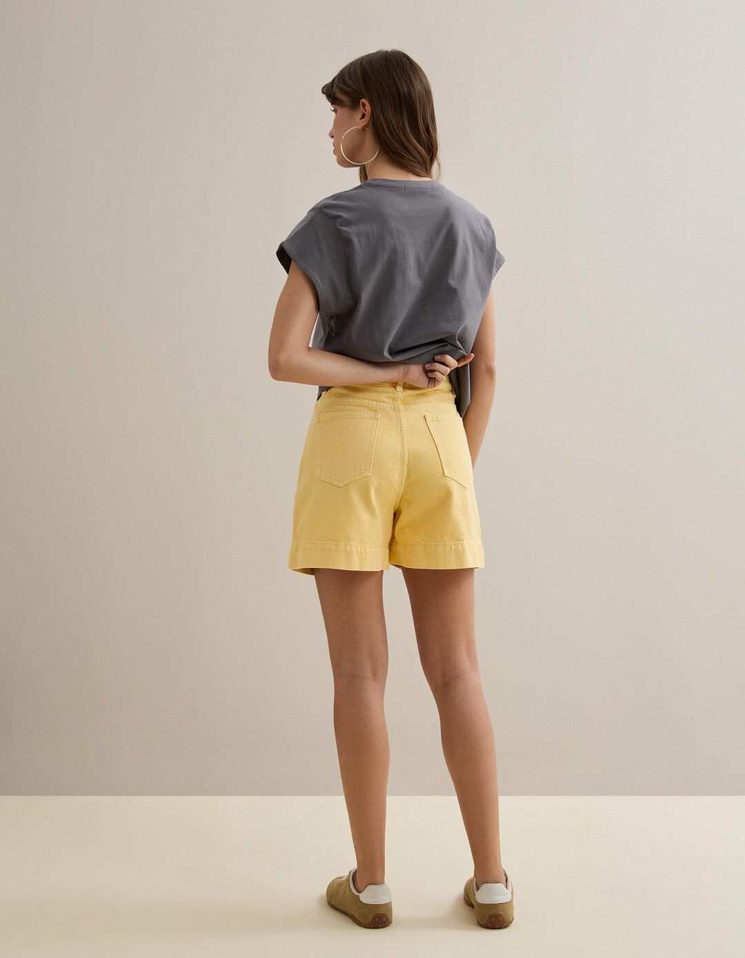 Cal&ccedil;&otilde;es de Ganga, Mulher, Amarelo Claro