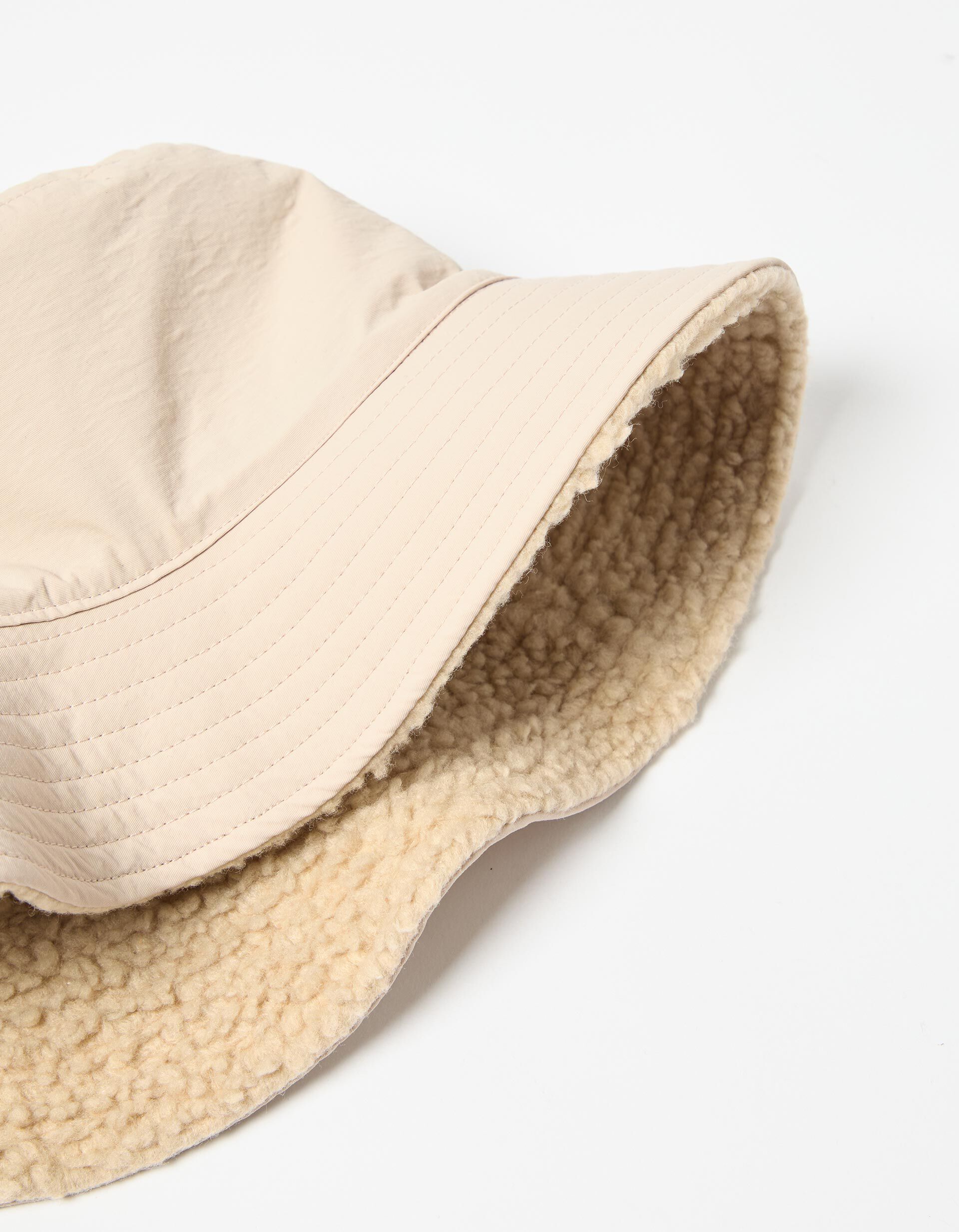 Comprar Online Chap&eacute;u Bucket Revers&iacute;vel, Mulher, Bege 