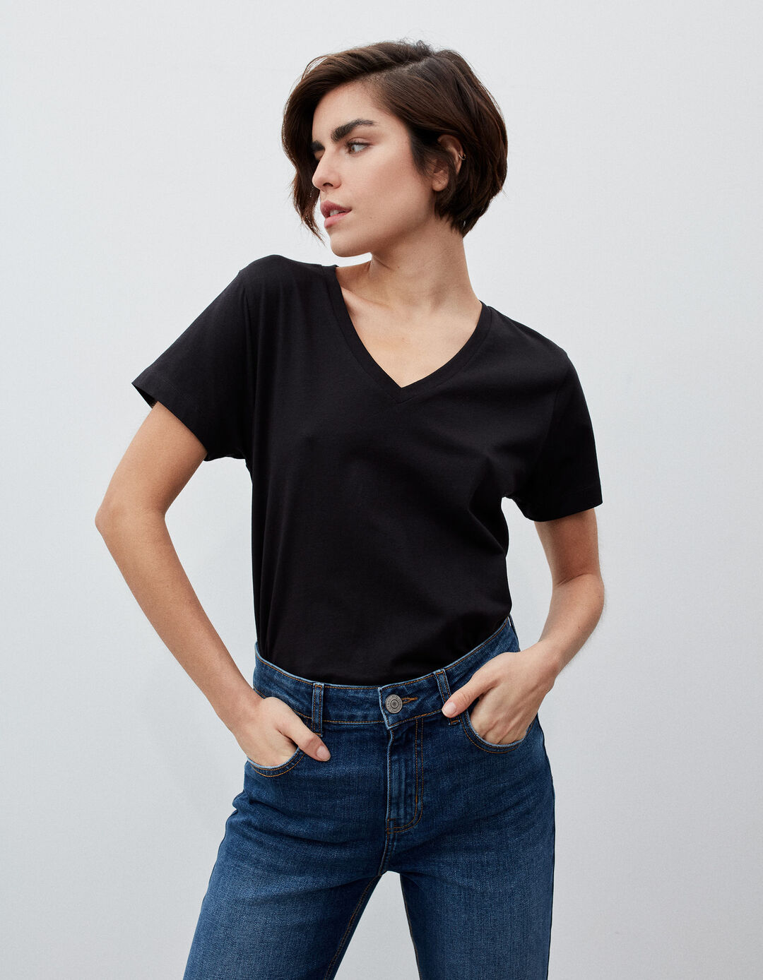 V Neckline T-shirt, Women, Black
