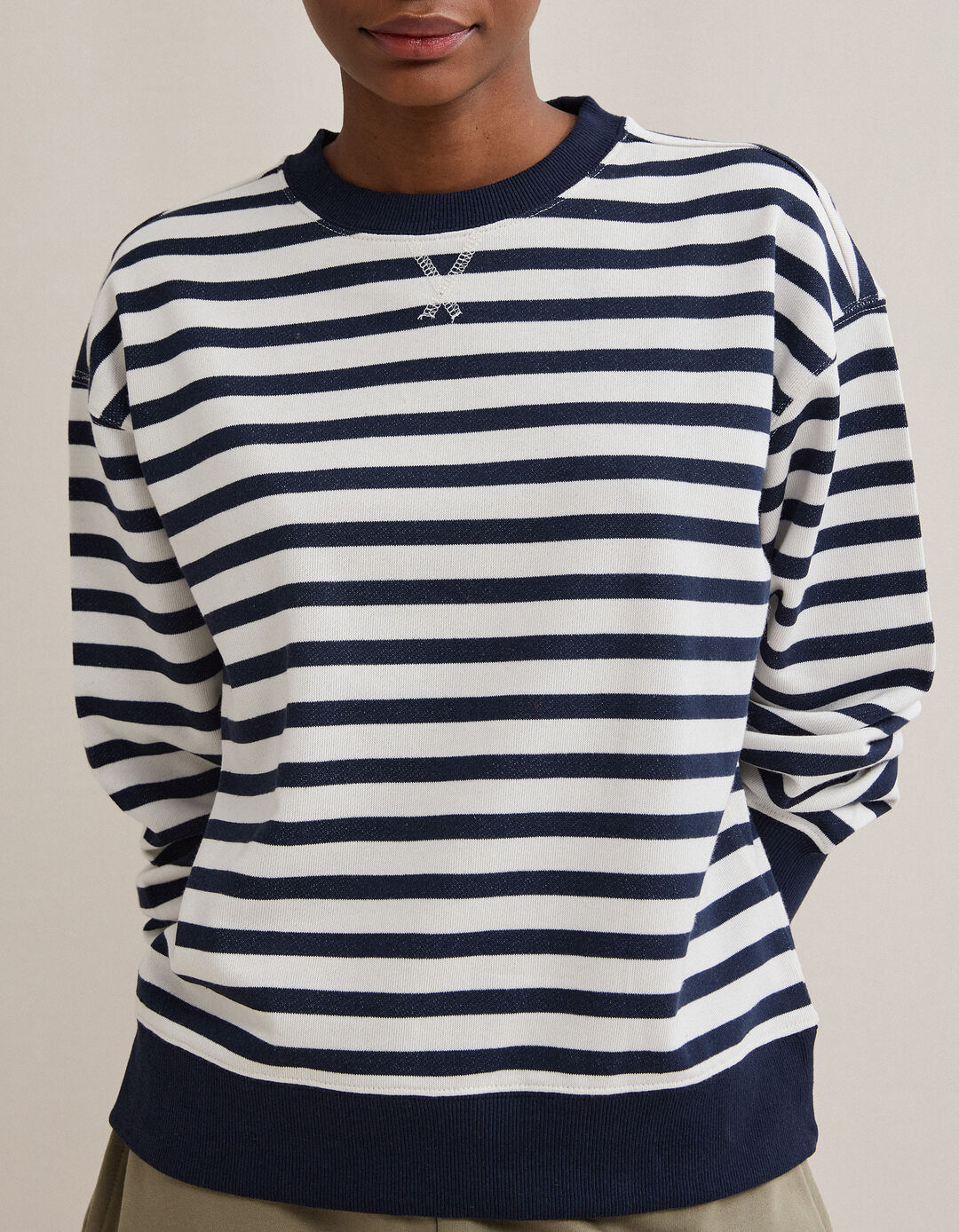 Sweatshirt Riscas, Mulher, Azul Escuro