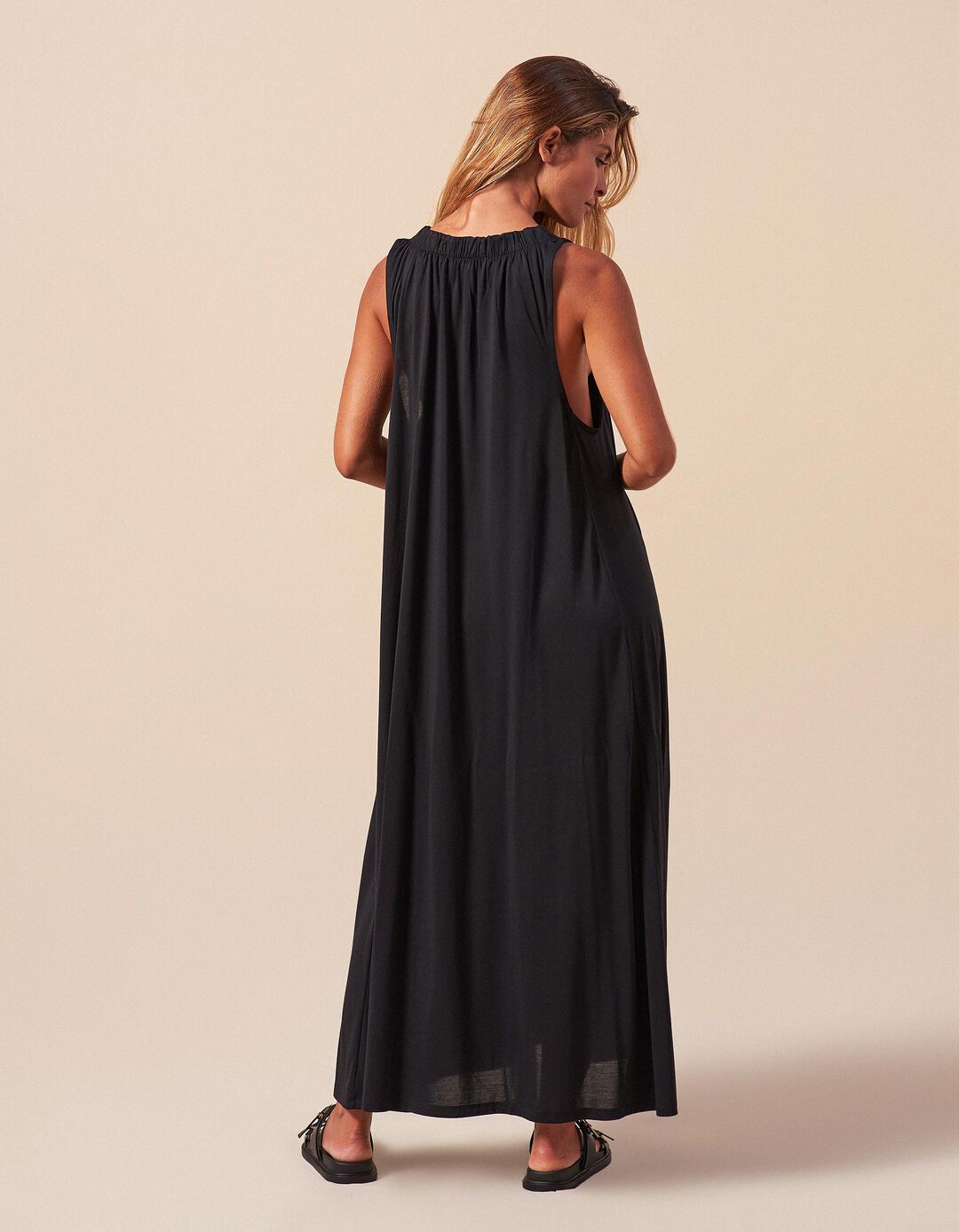 Vestido Comprido, Mulher, Preto