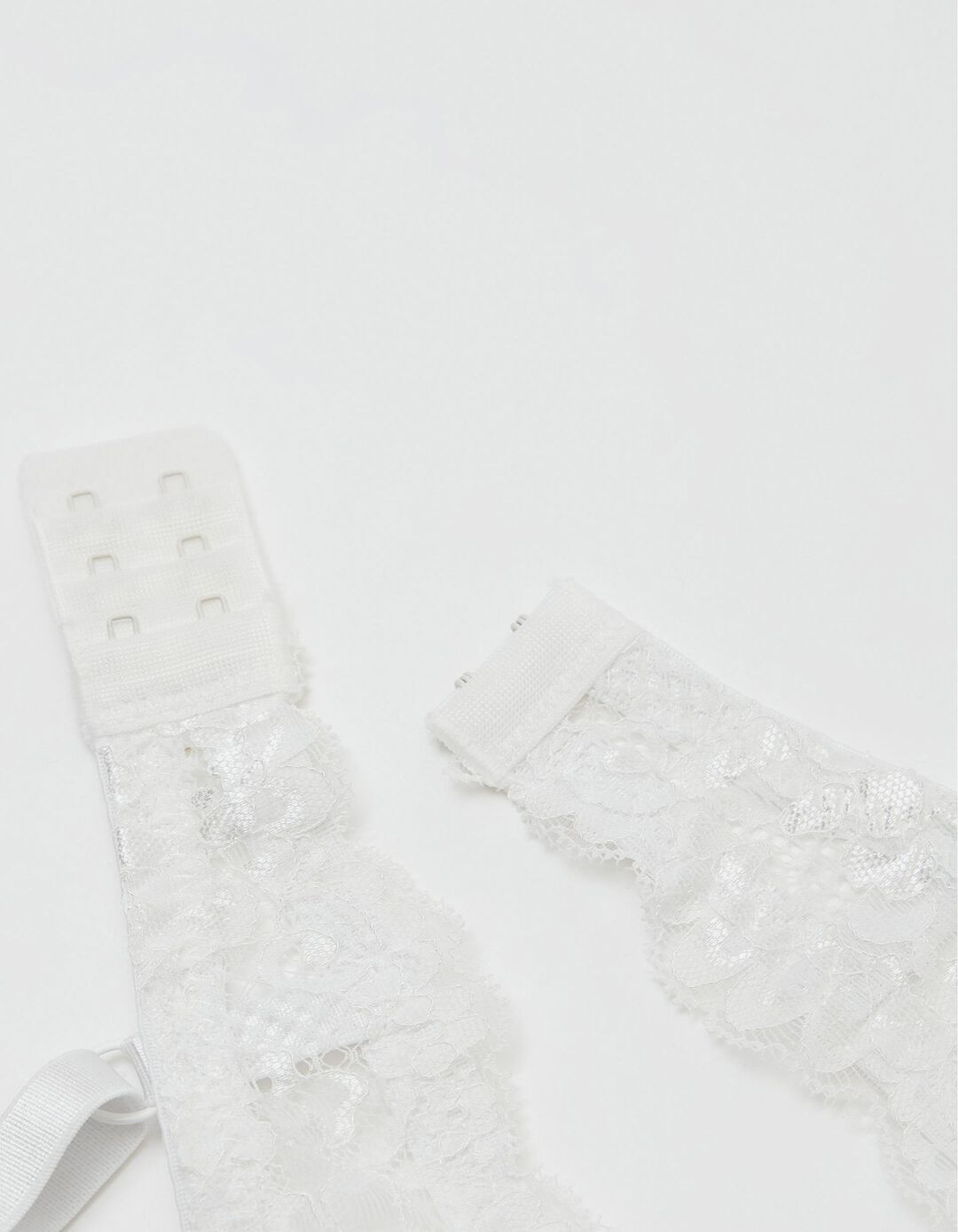 Cup B Bra, Women, White