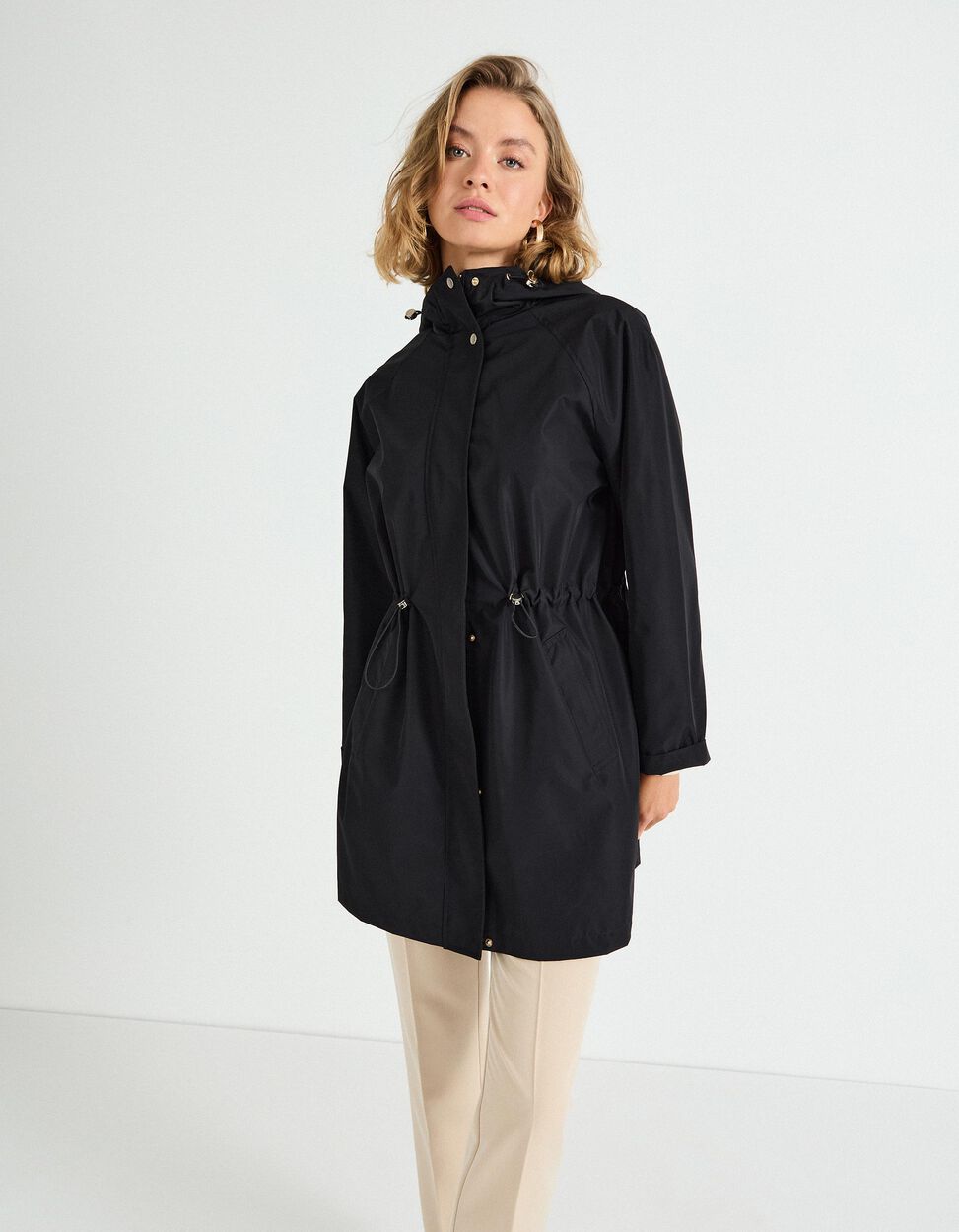 Parka Comprida com Capuz, Mulher, Preto MO Online