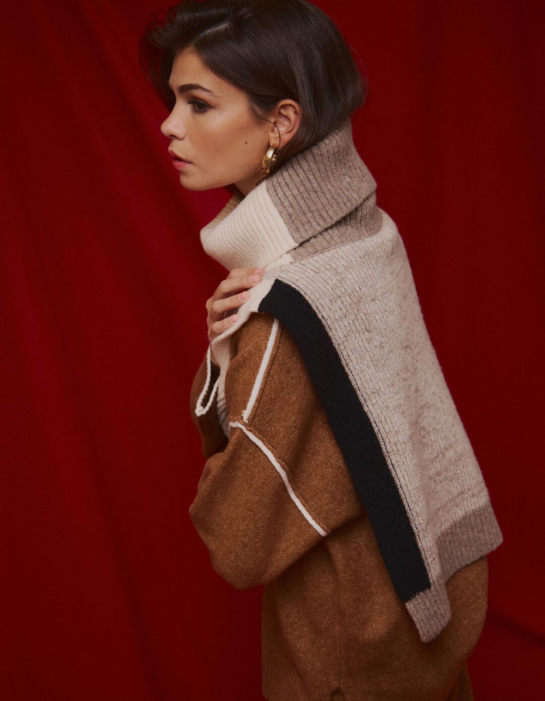 Gola de Malha, Mulher, Bege