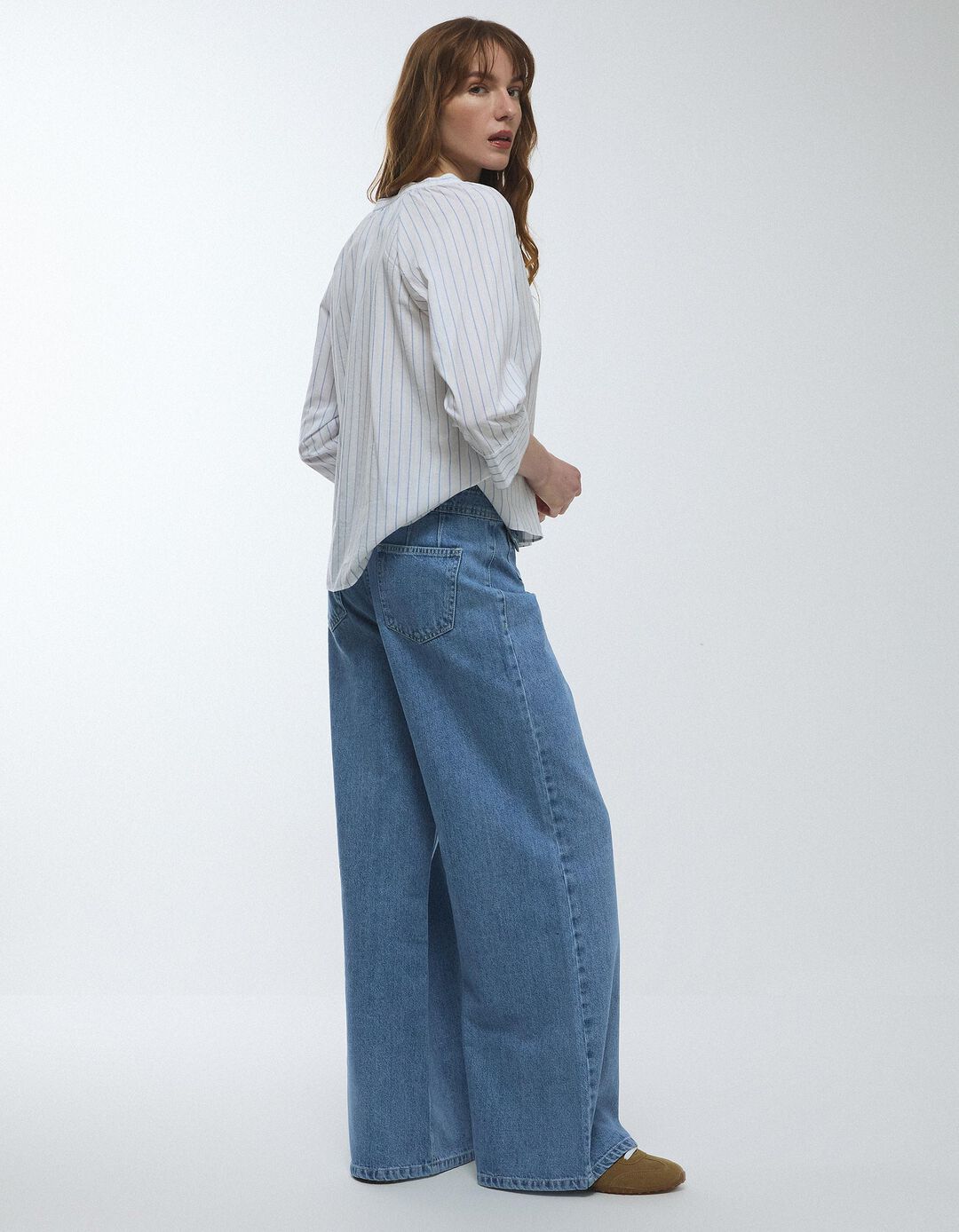 Cal&ccedil;as de Ganga, Mulher, Azul