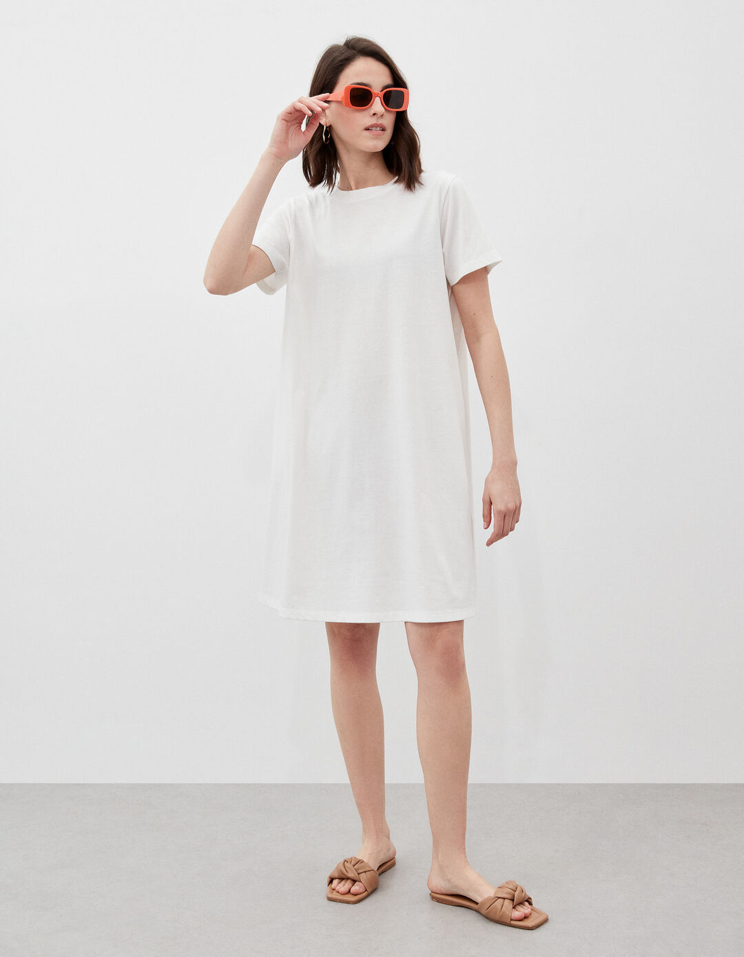 T-shirt dress, Woman, White