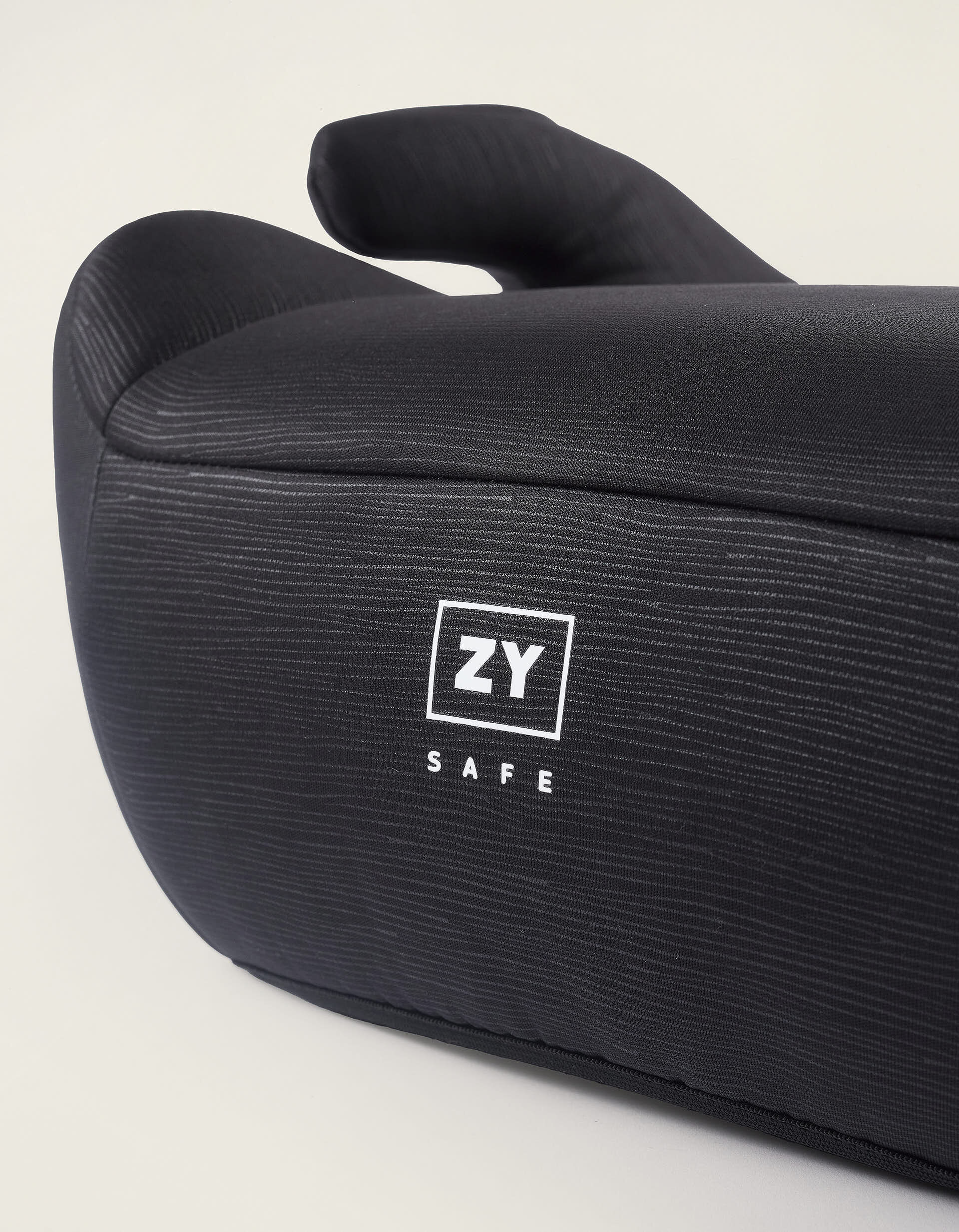 Comprar Online Assento Auto Elevat&oacute;rio I-Size Primecare ZY Safe, Black