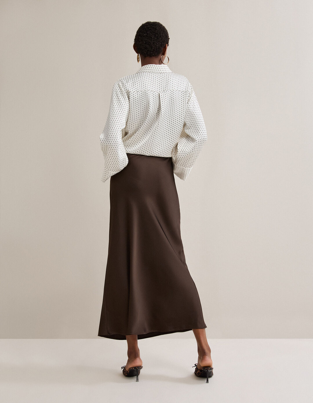 Saia Comprida Acetinada, Mulher, Castanho Escuro