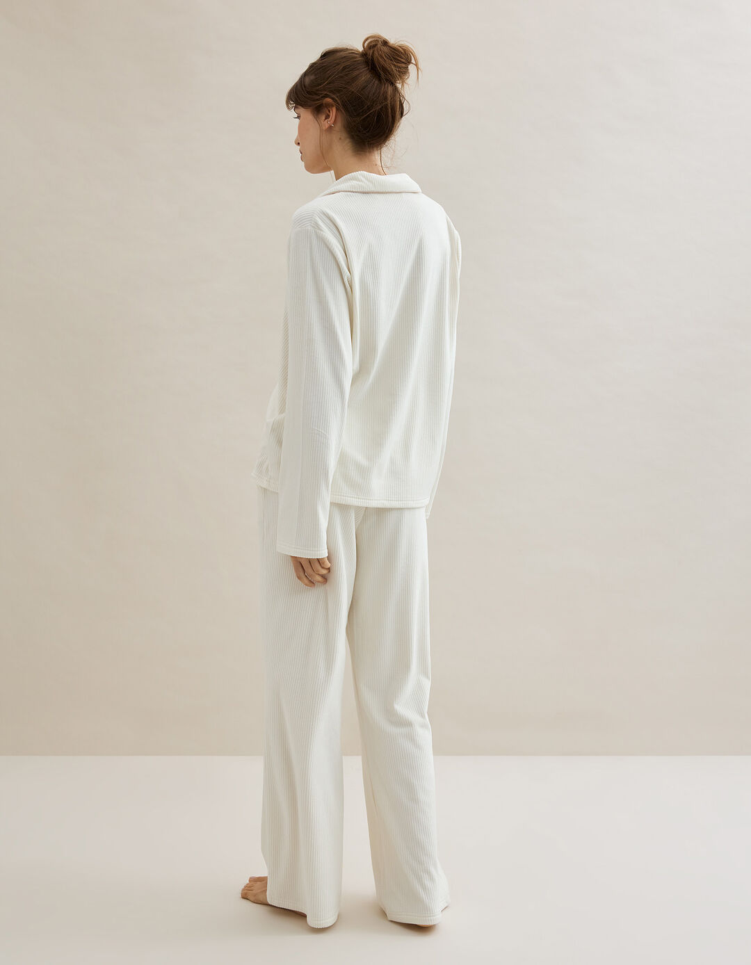 Pijama de Veludo, Mulher, Branco