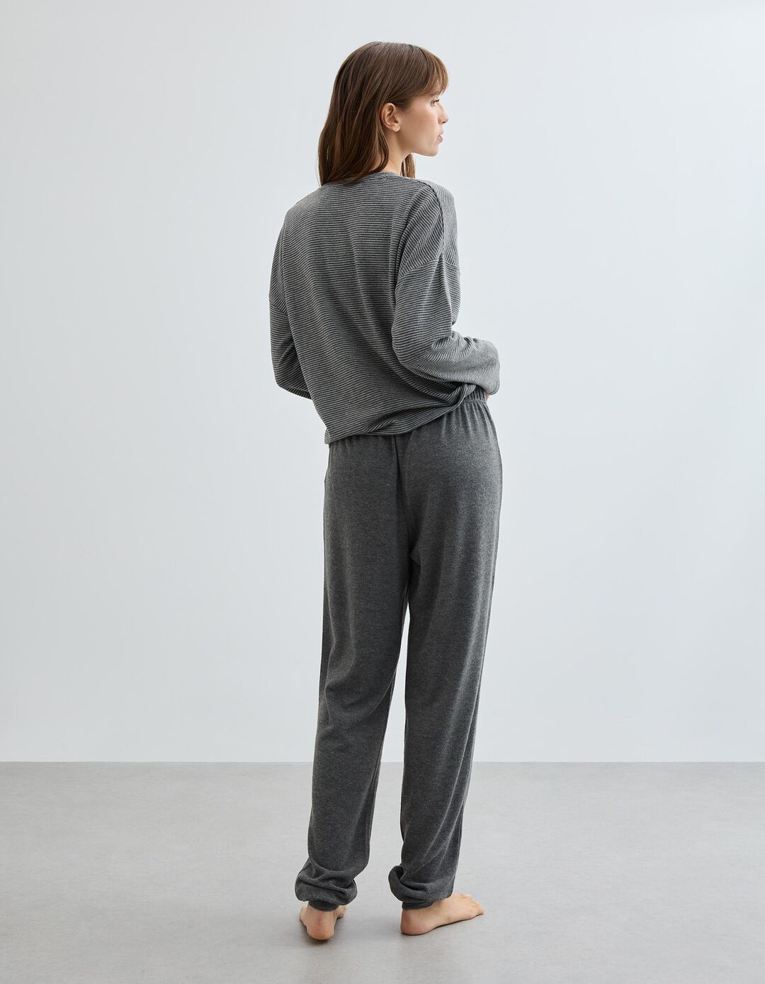 Pijama, Mulher, Cinzento