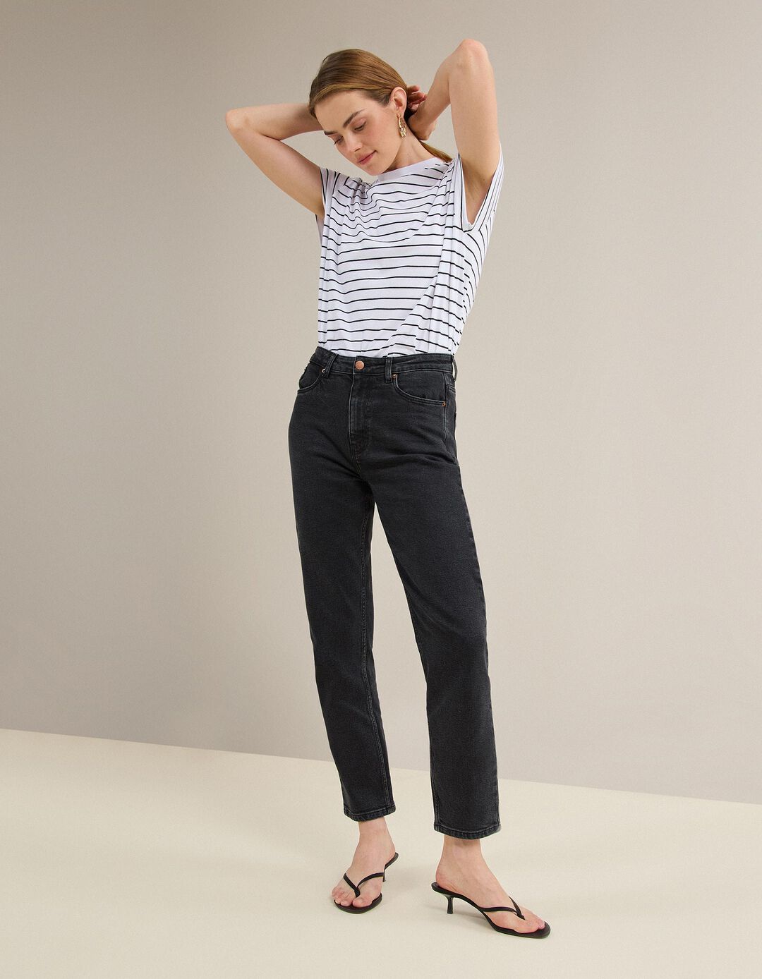 Cal&ccedil;as de Ganga 'Tapered Mom Fit', Mulher, Preto