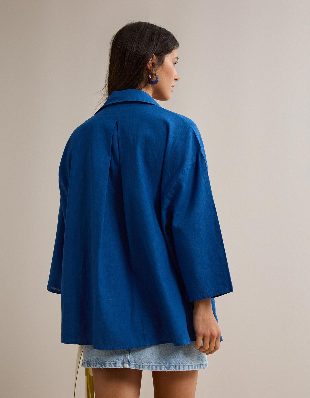Blusa com Linho, Mulher, Azul 