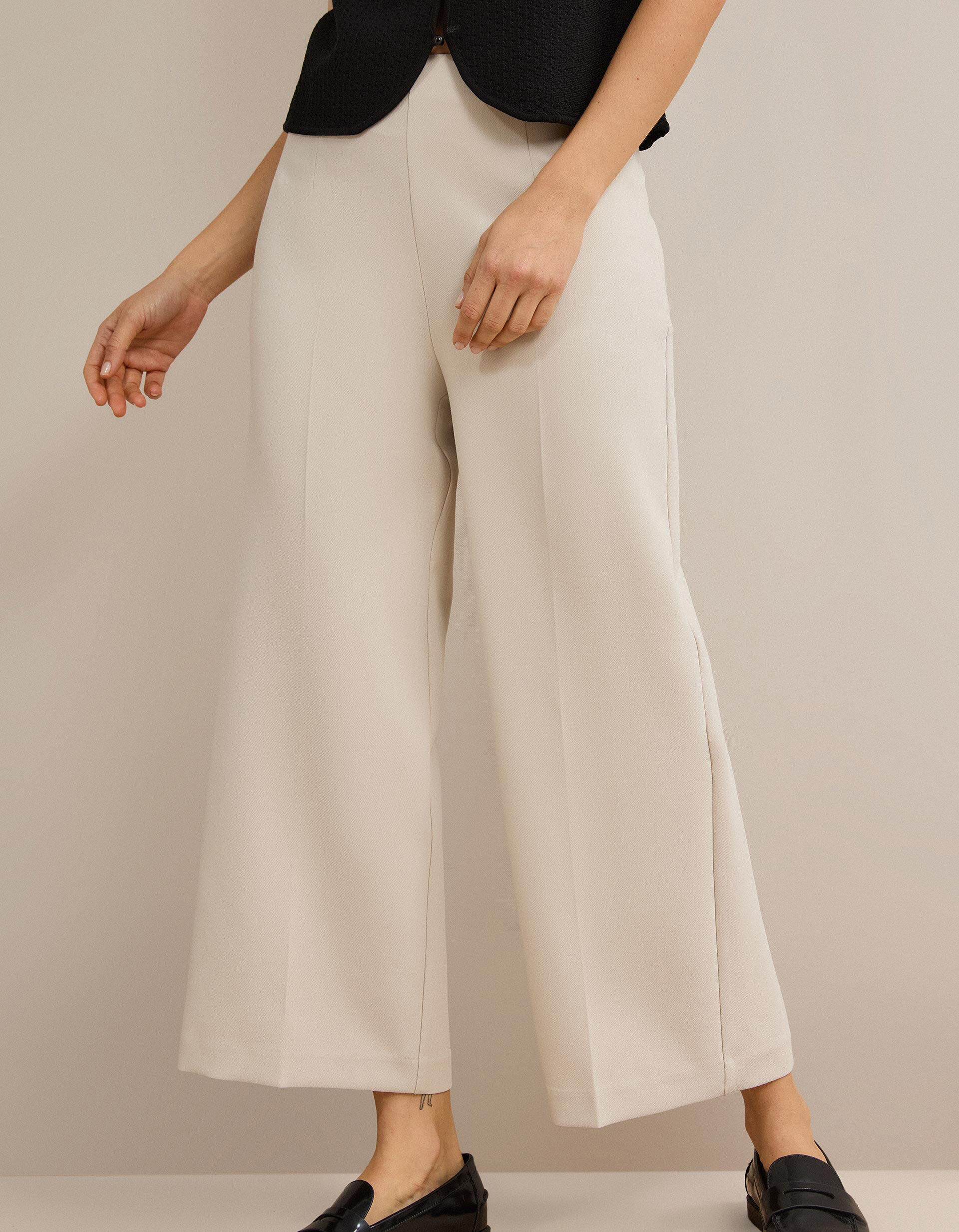 Comprar Online Cal&ccedil;as Culotte, Mulher, Bege 