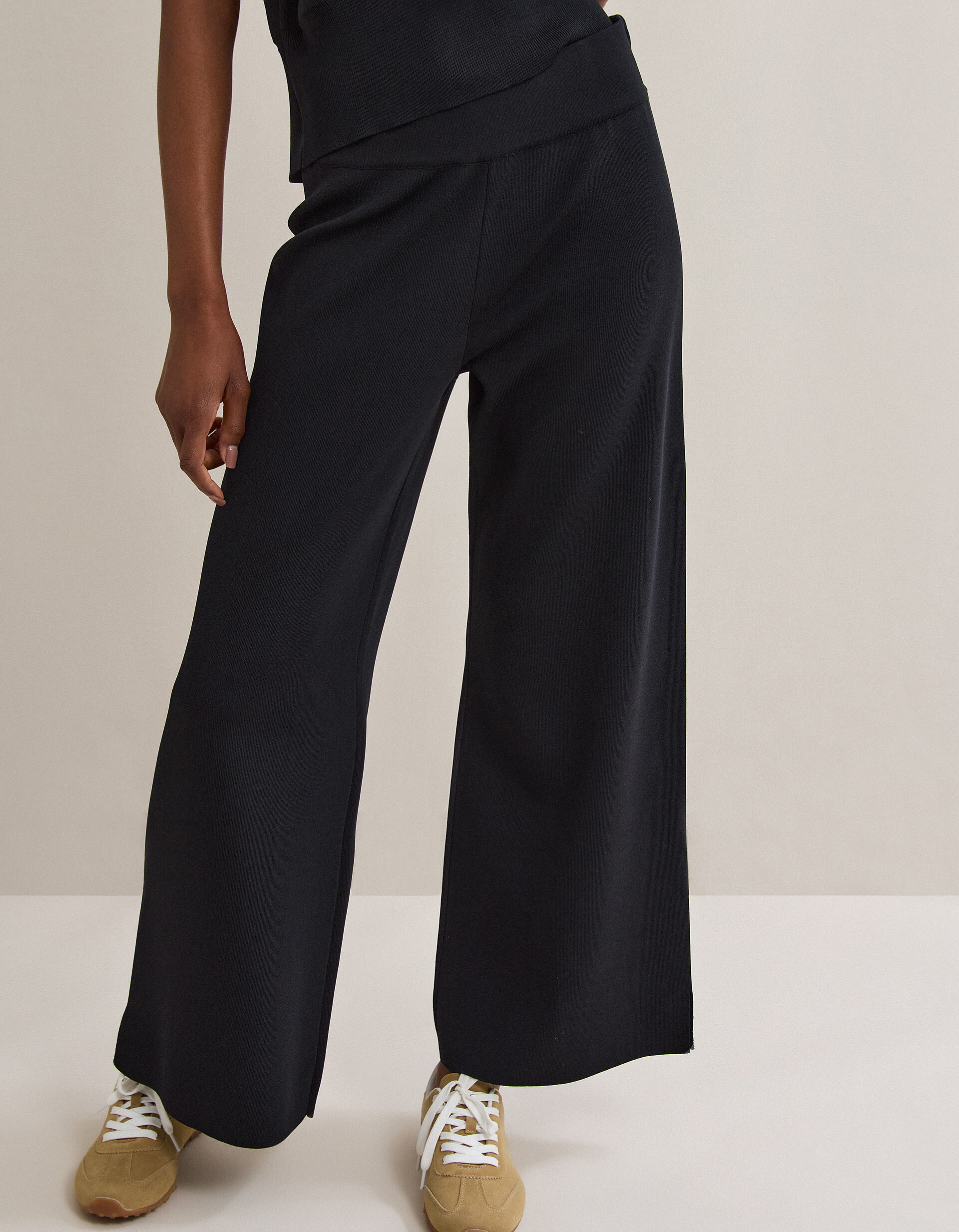 Comprar Online Cal&ccedil;as de Malha, Mulher, Preto