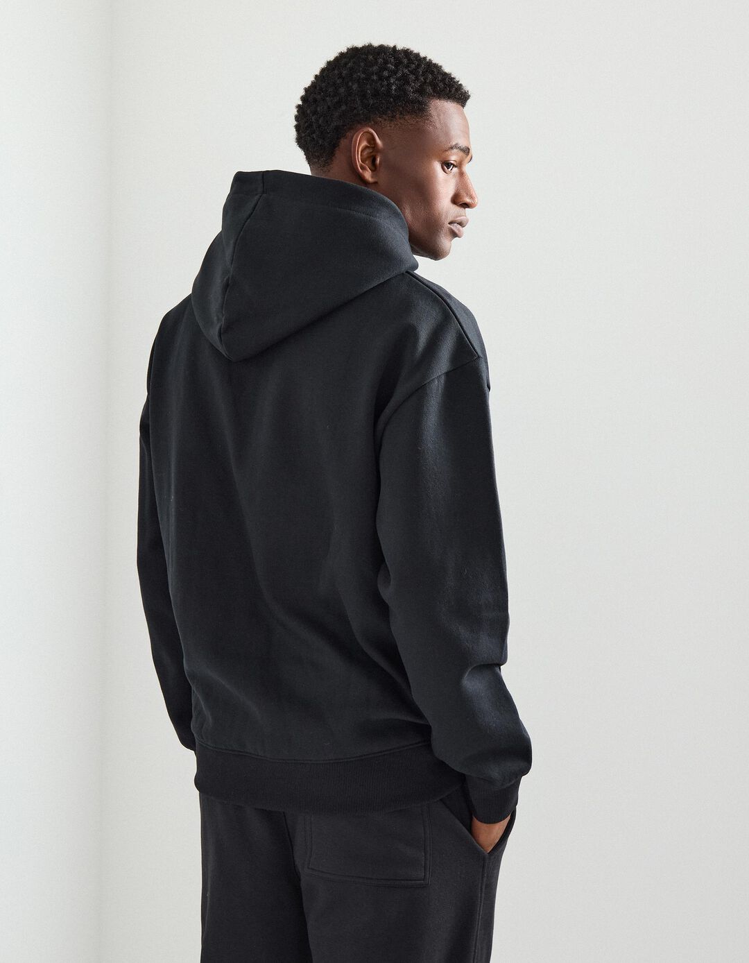 Sweatshirt Felpa com Capuz, Homem, Preto