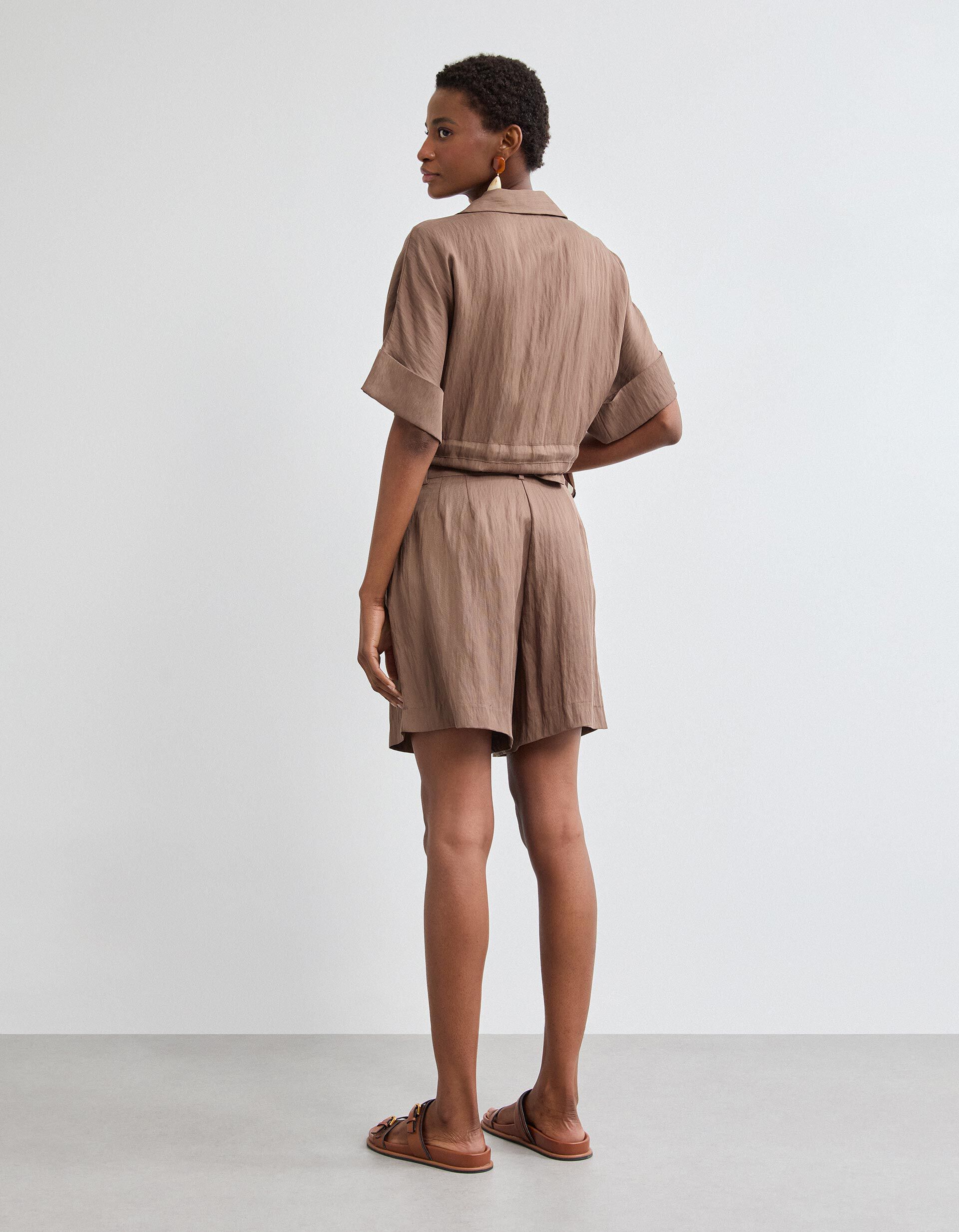 Comprar Online Cal&ccedil;&otilde;es com Liocel, Mulher, Castanho