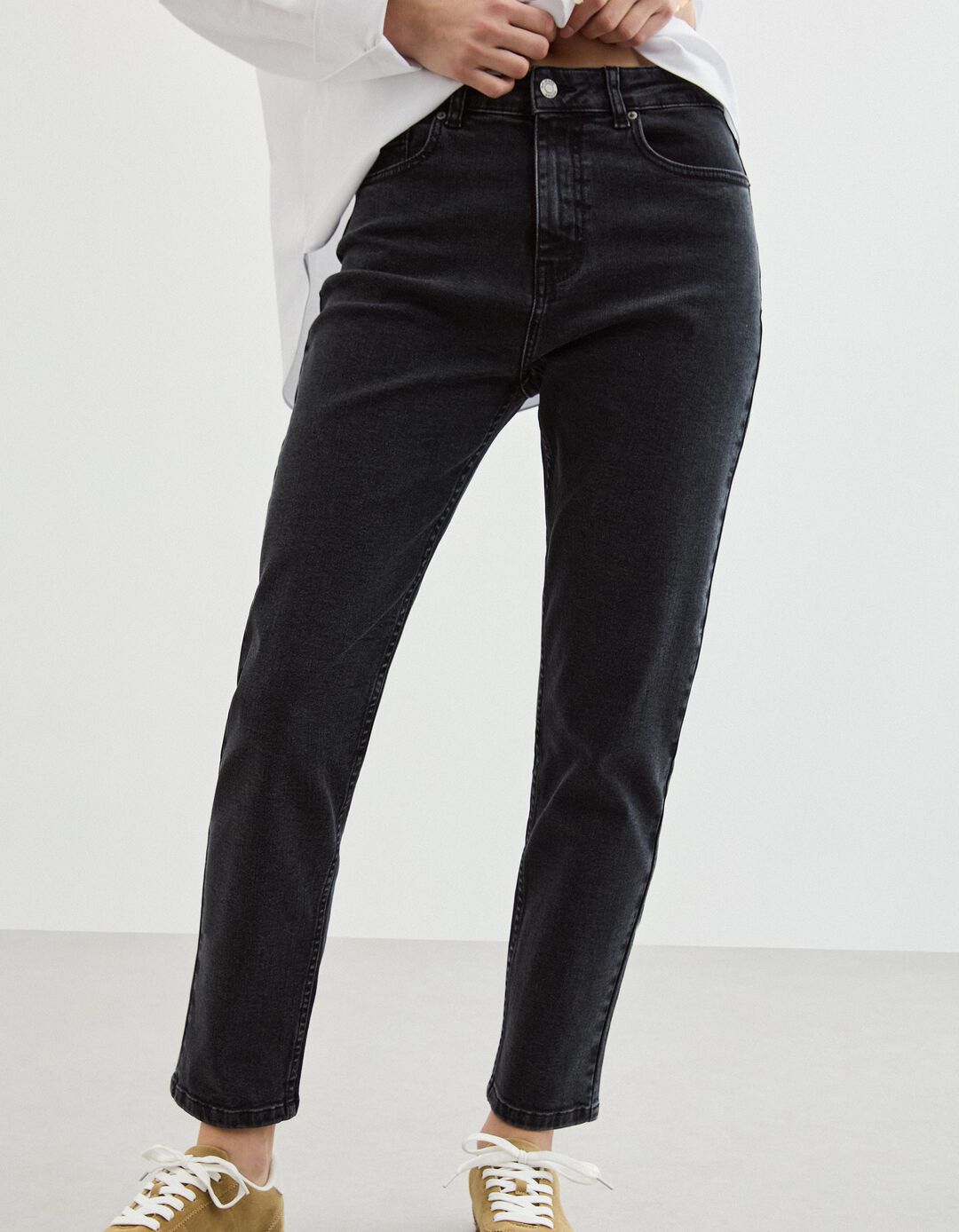 Calças de Ganga 'Tapered Mom Fit', Mulher, Preto