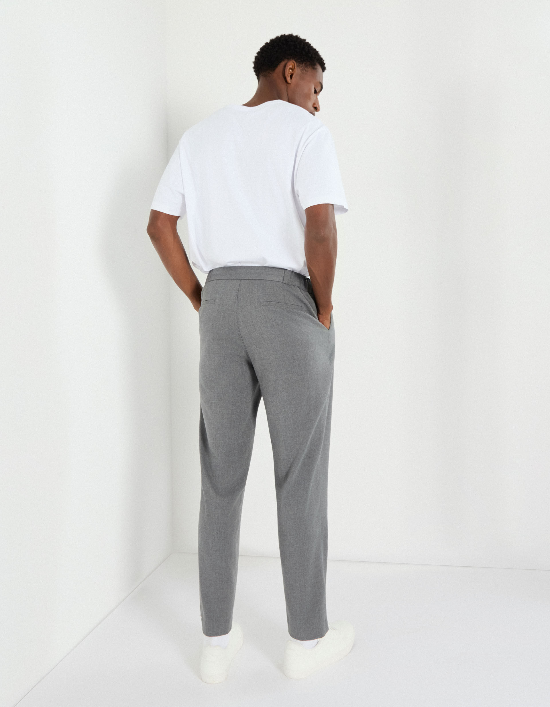 Comprar Online Cal&ccedil;as, Homem, Cinzento Escuro 