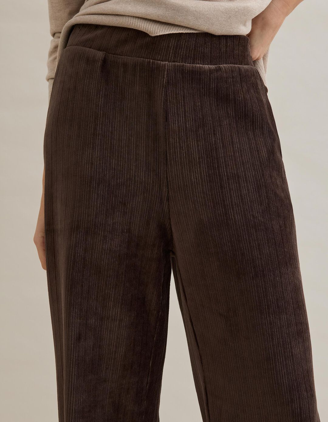 Cal&ccedil;as de Bombazina, Mulher, Castanho Escuro