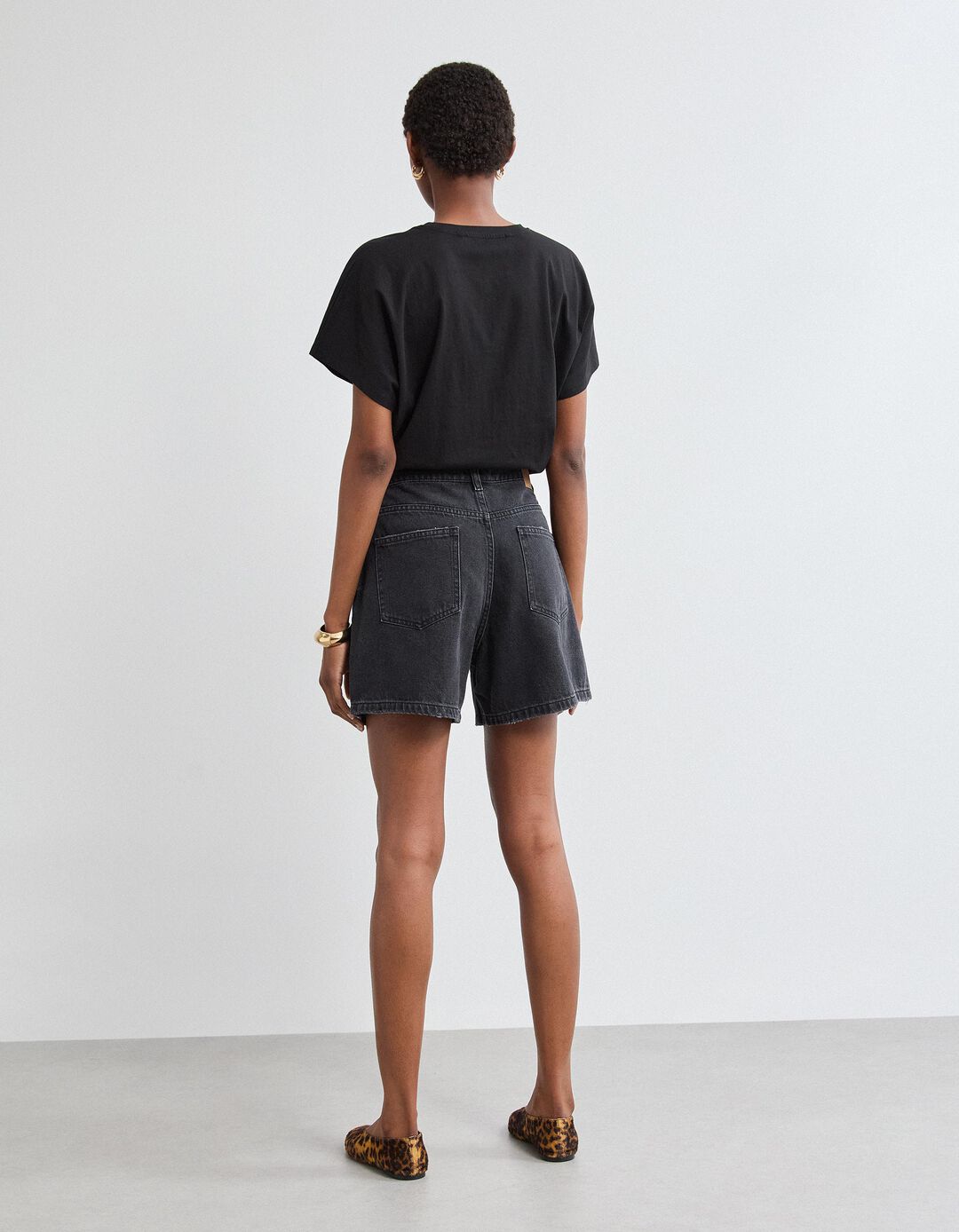 Cal&ccedil;&otilde;es de Ganga, Mulher, Preto