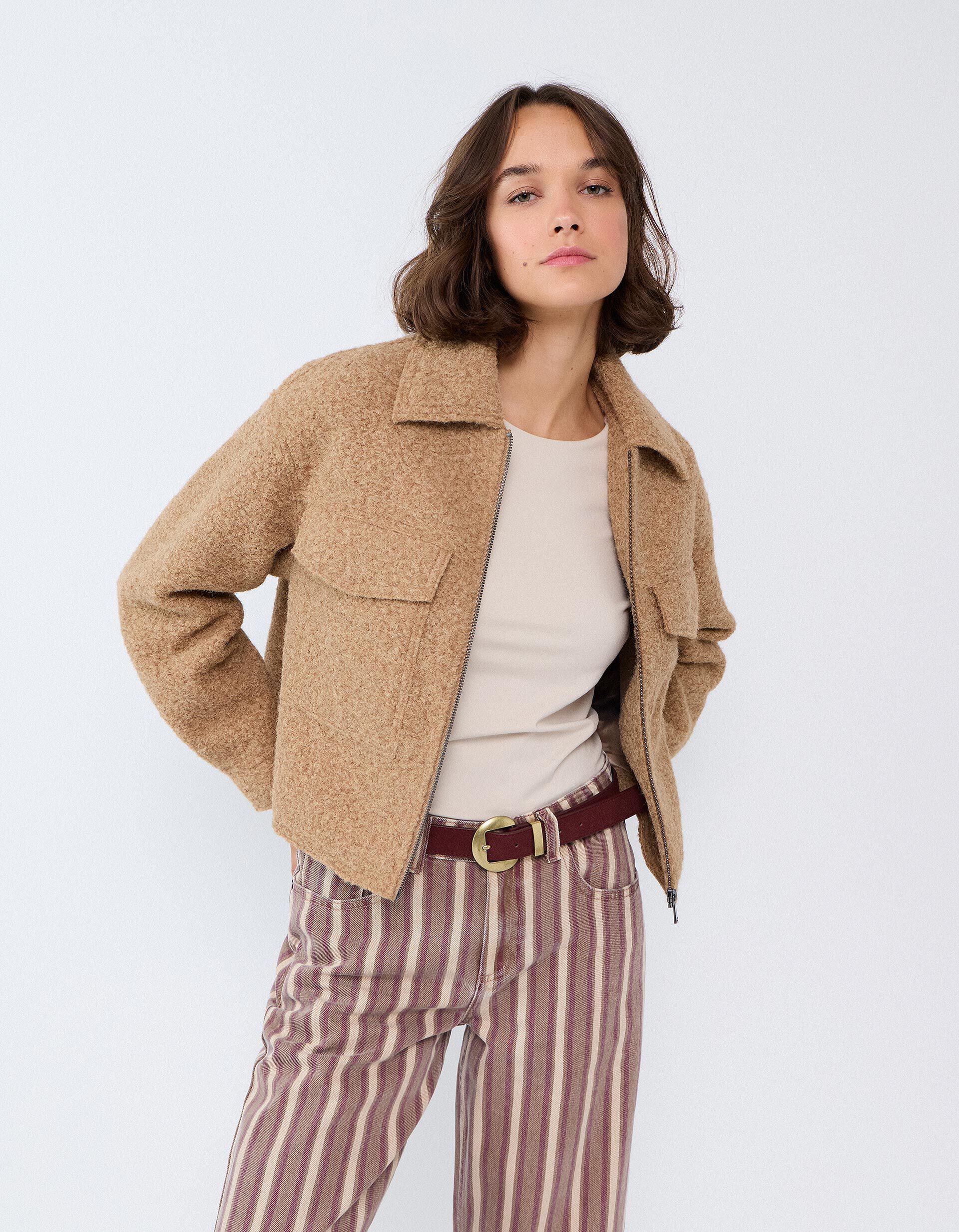 Comprar Online Blus&atilde;o Curto Efeito Boucl&eacute;, Mulher, Bege
